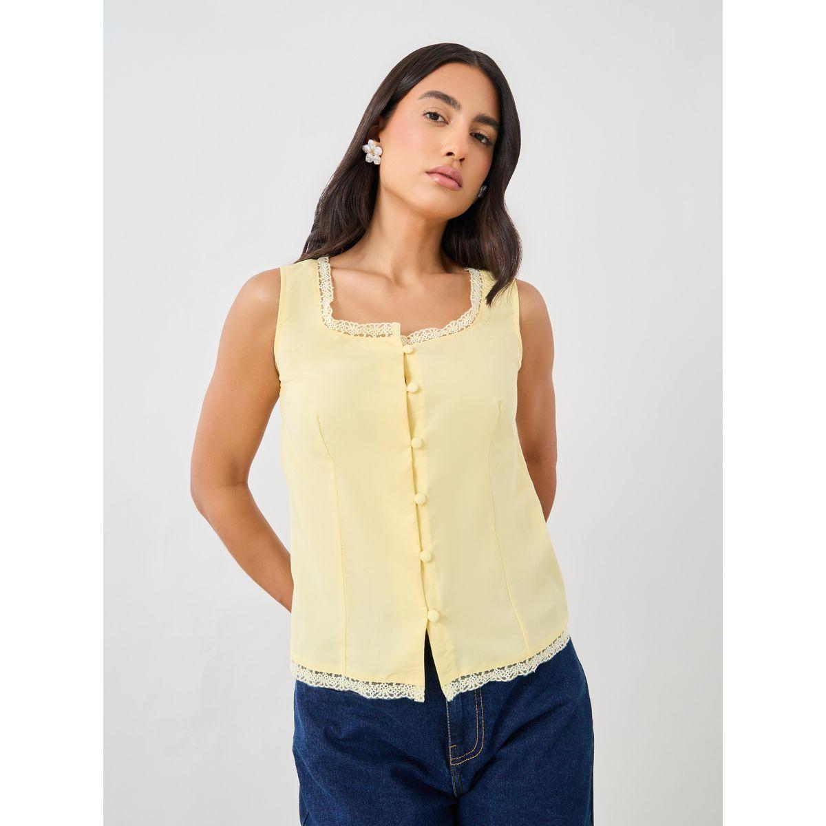بلوزة بتفاصيل دانتيل مع ياقة مربعة-women-clothing-shirtsandblouses-blouses-image-3