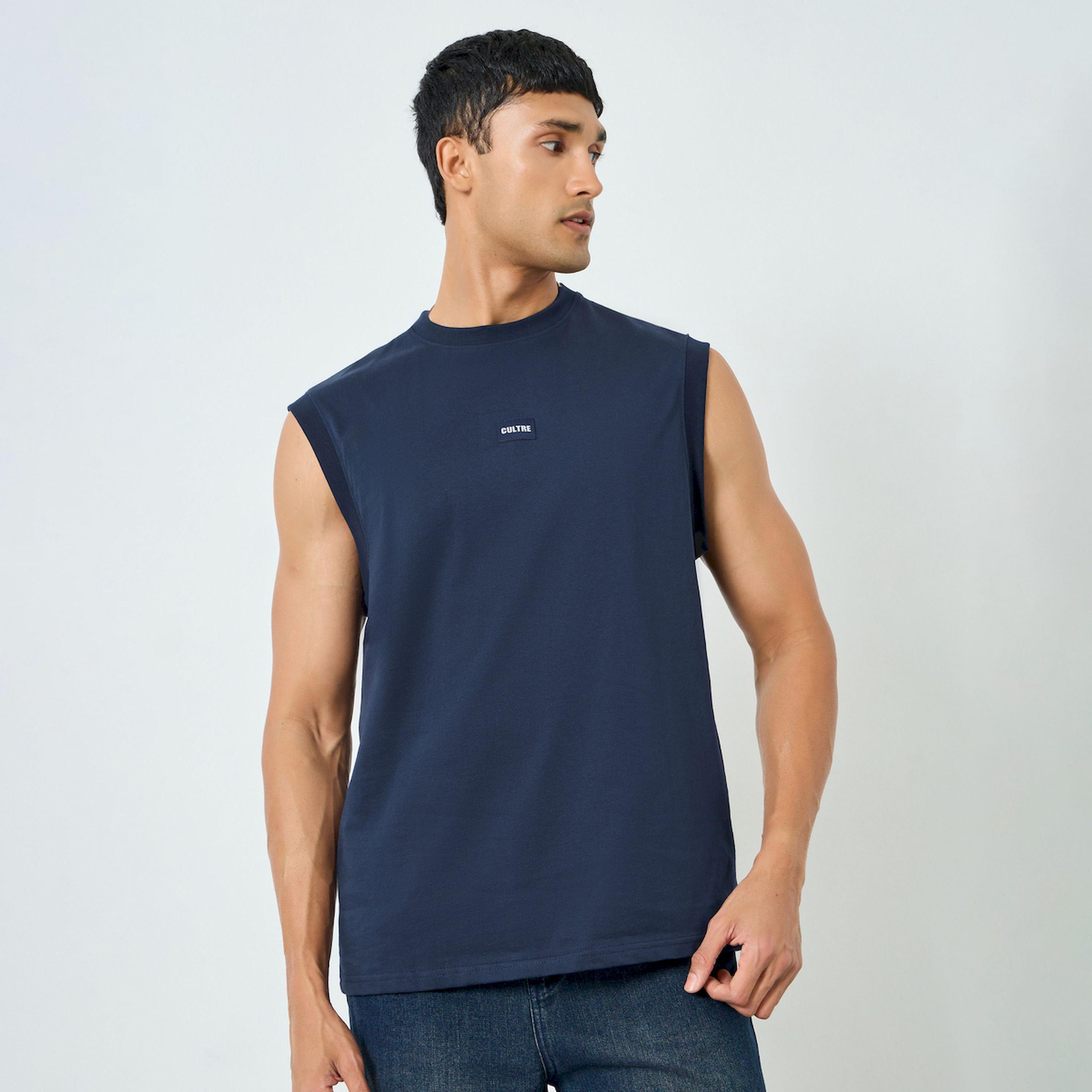 بلوزة رجالي بدون أكمام بلون كحلي مع رقعة منسوجة-men-clothing-tshirtsandpolos-tshirts-image-1