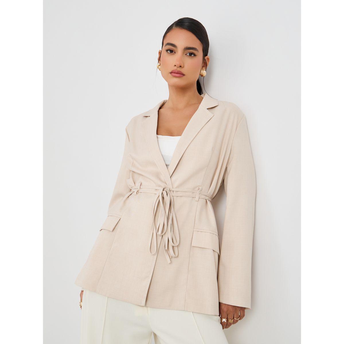 بليزر بقصة عادية ورباط خصر-women-clothing-coatsandjackets-blazers-image-4