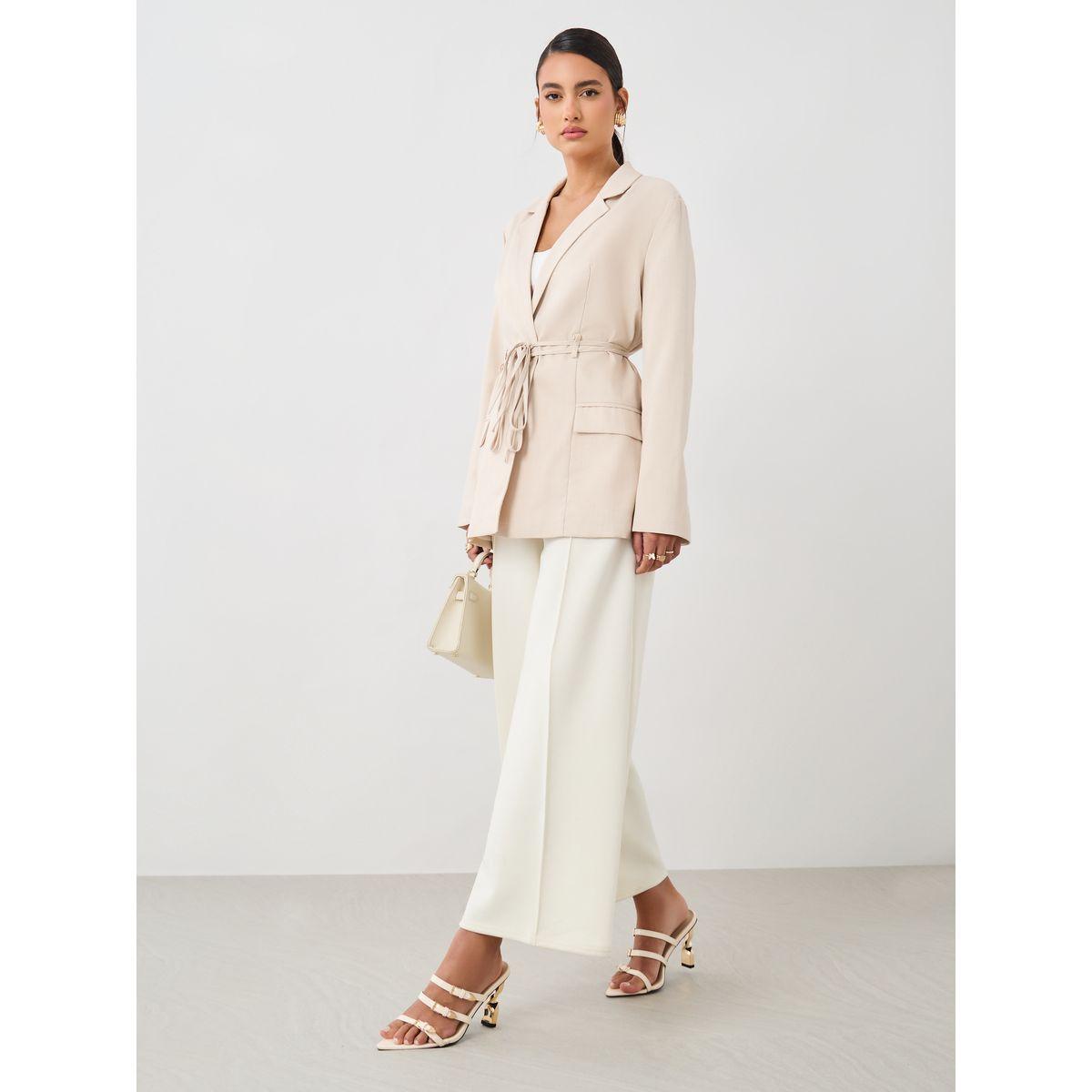 بليزر بقصة عادية ورباط خصر-women-clothing-coatsandjackets-blazers-image-3