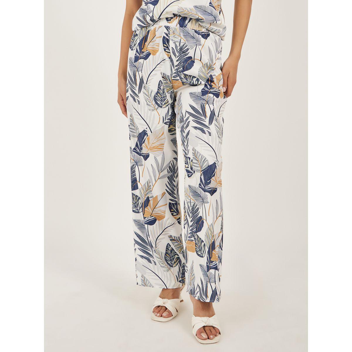 Styli Women Printed Cold-Shoulder Sleeve Top and Wide Leg Pants Co-Ords-women-clothing-coordsets-image-5