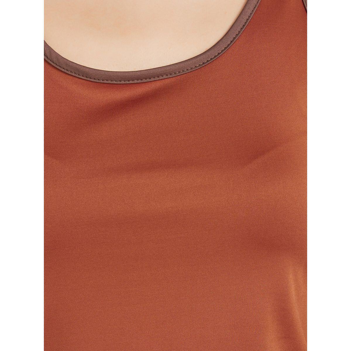 تيشيرت كامي بلا أكمام مع تفاصيل مُتباينة-women-clothing-tshirts-image-4