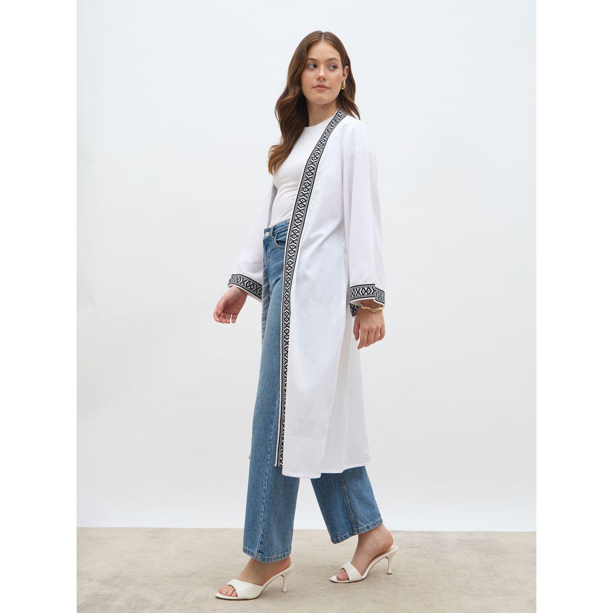 Styli Regular Fit Embroidered Edge Midi Abaya-women-arabicclothing-abayas-image-3