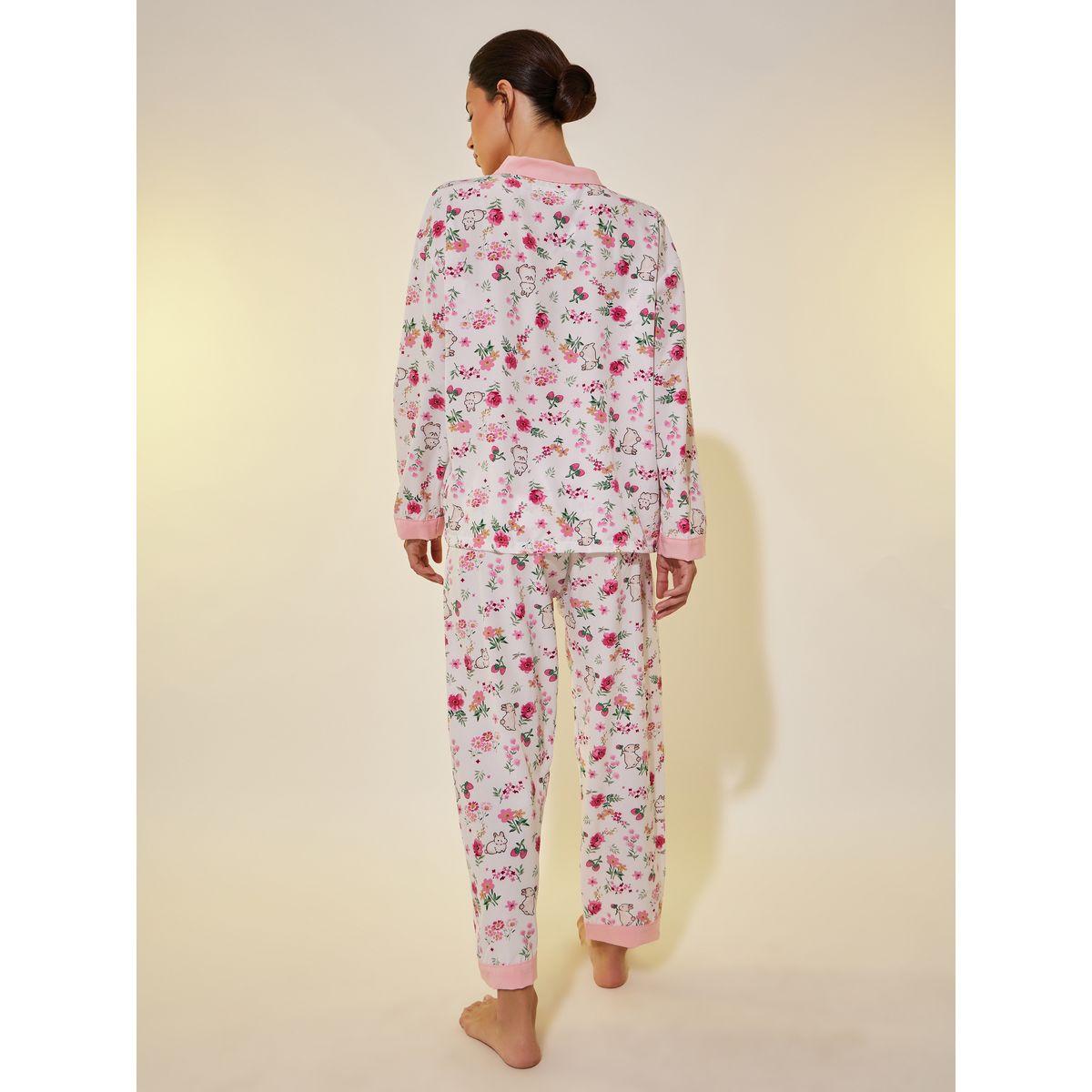 طقم بيجاما من بنطال وبلوزة بطبعة جرافيك-women-clothing-nightwear-pyjamas-longsets-image-5