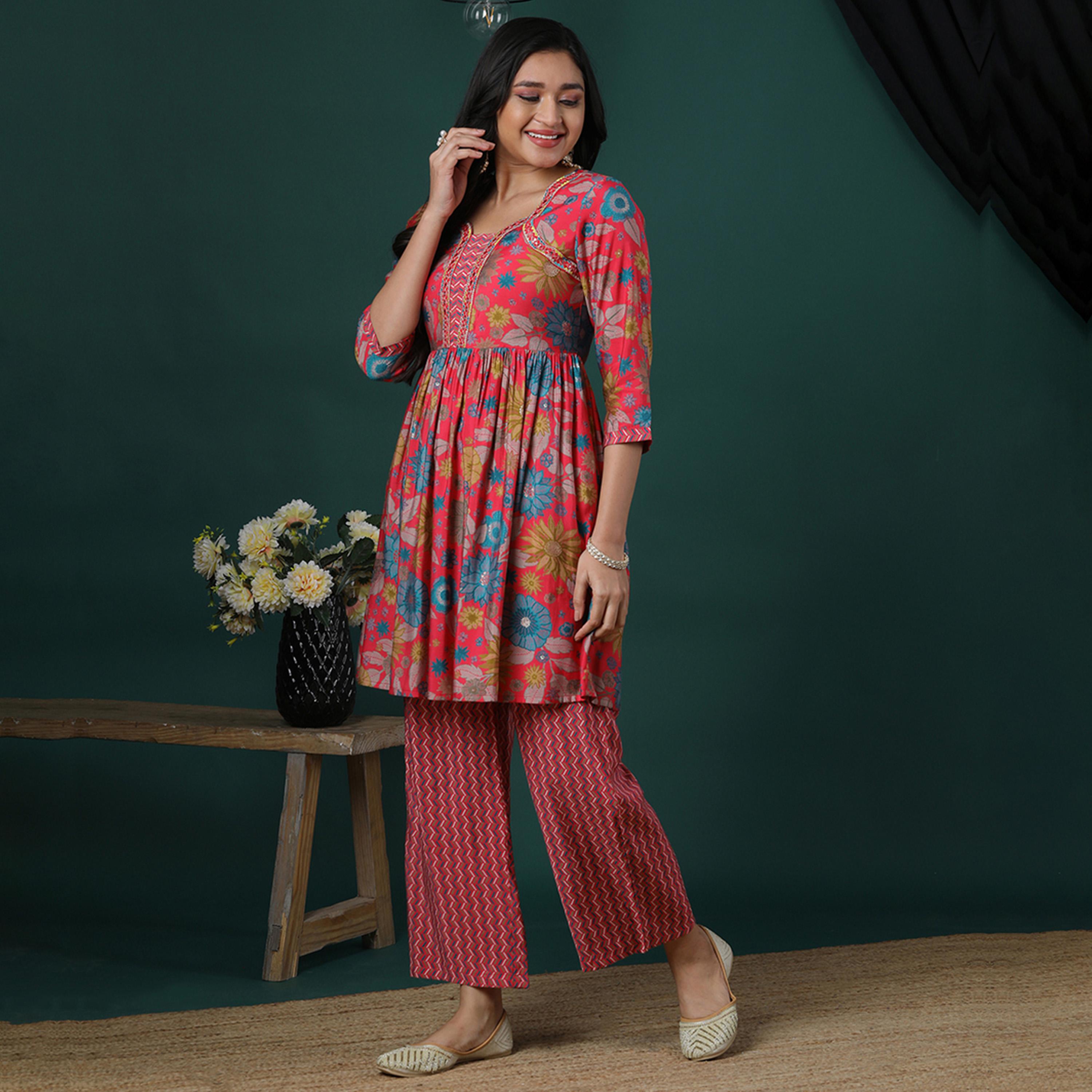 غلوبوس × ستايلي - طقم تونيك ببلوم مورّد مع بنطال بطبعة شيفرون-women-clothing-coordsets-image-2