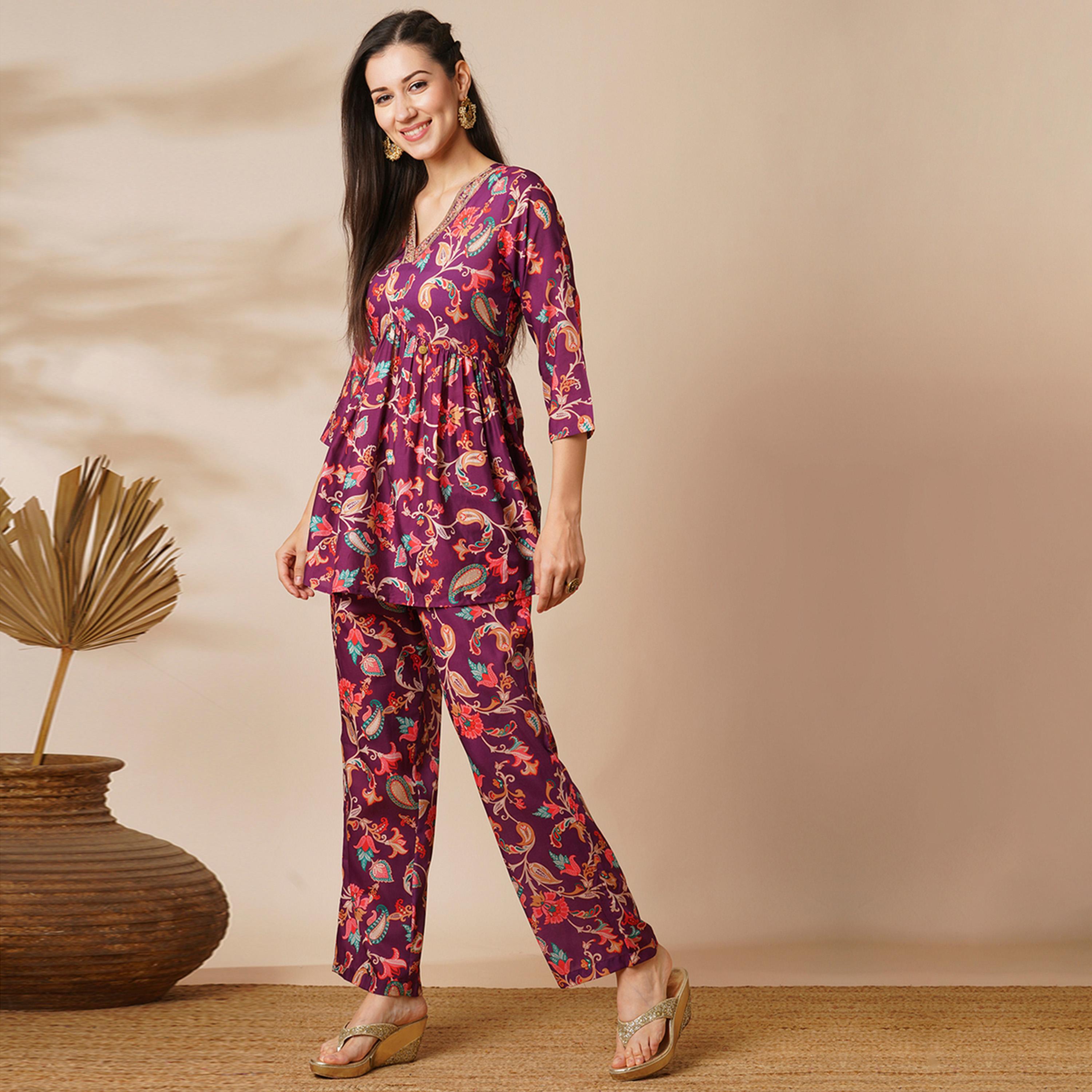 Globus X Styli Globus Women Burgundy Floral Embroidered Jaal Print V-Neck With Tassel Detailing A-Line Peplum Tunic And Mid Rise Partially Elasticated Ankle Length Pants Fusion Co-Ord Set-women-clothing-coordsets-image-2