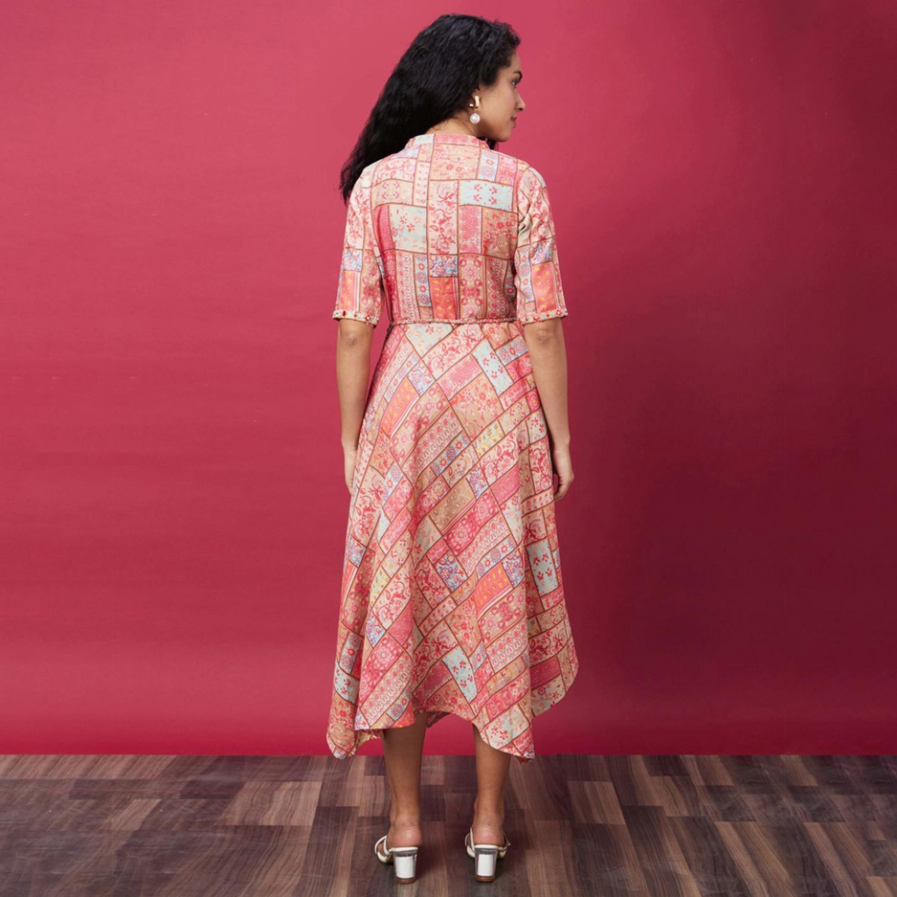 غلوبوس × ستايلي - فستان نسائي بحزام وياقة ماندرين مرجانية مطبوعة بالكامل-women-clothing-dresses-image-3