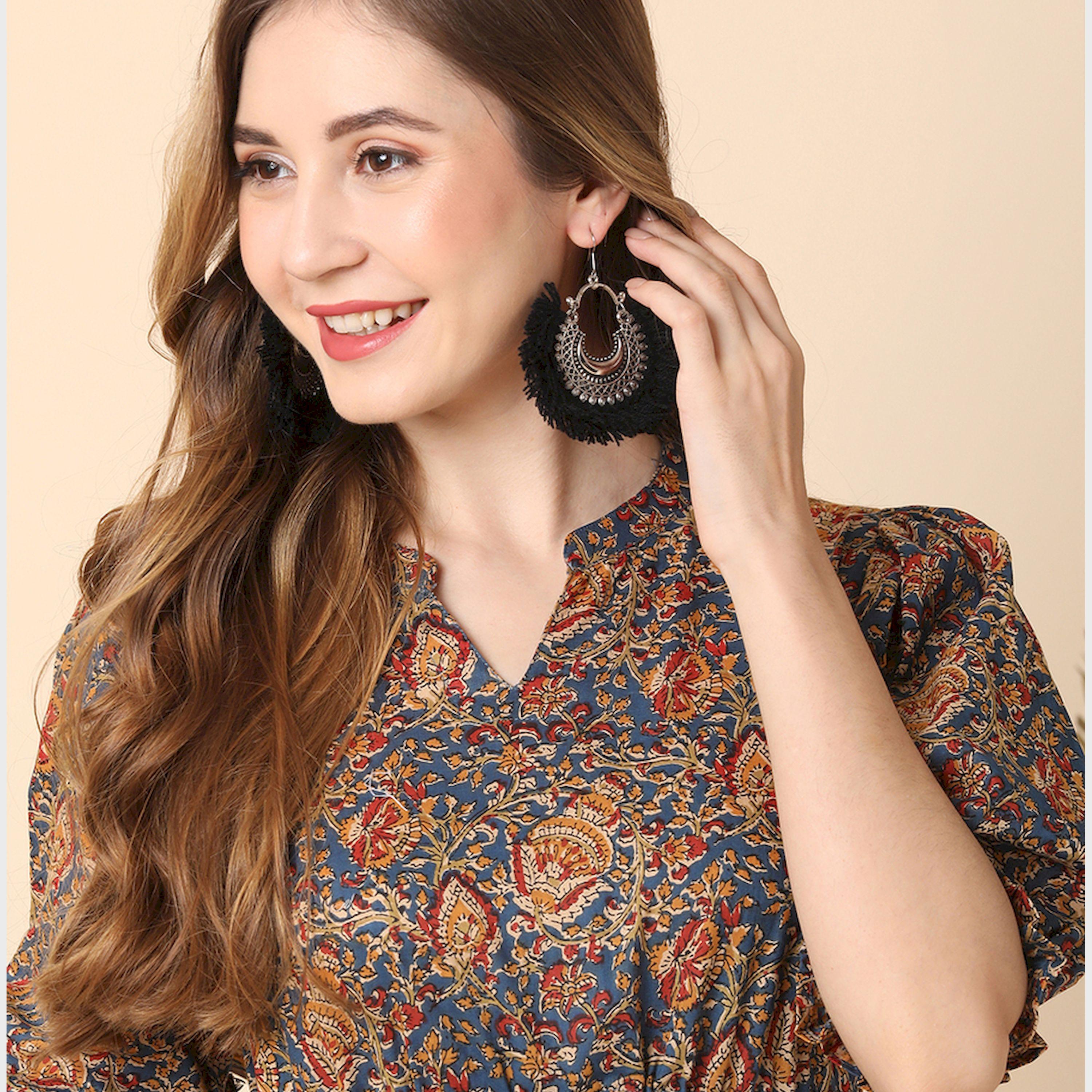 غلوبوس × ستايلي - فستان ماكسي بأكمام منفوخة وياقة ماندرين وطبعة كاملة-women-clothing-dresses-image-5