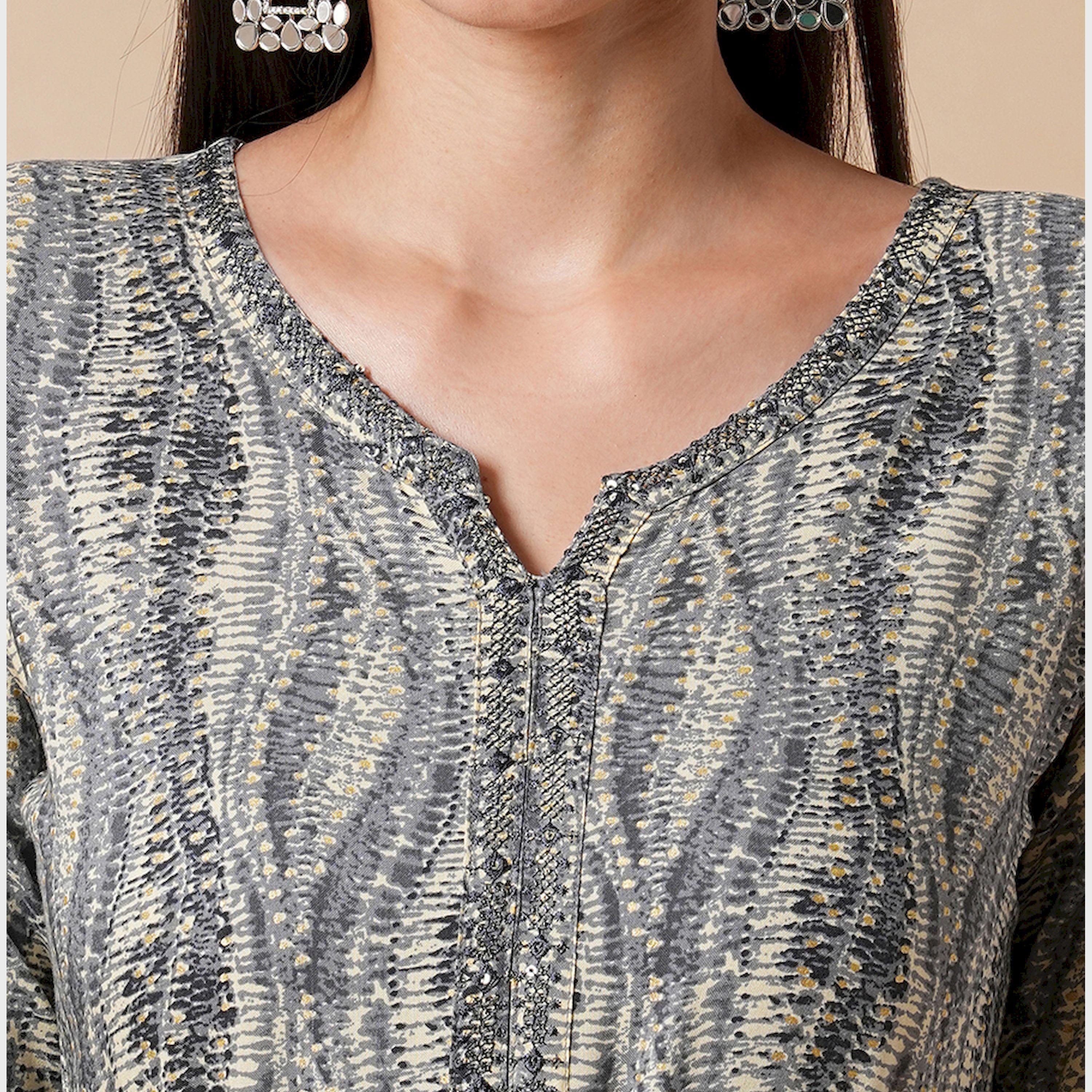 Globus X Styli Embroidered Notch Neck Front Slit A-Lin Midi Dress With Belt-women-clothing-dresses-image-4