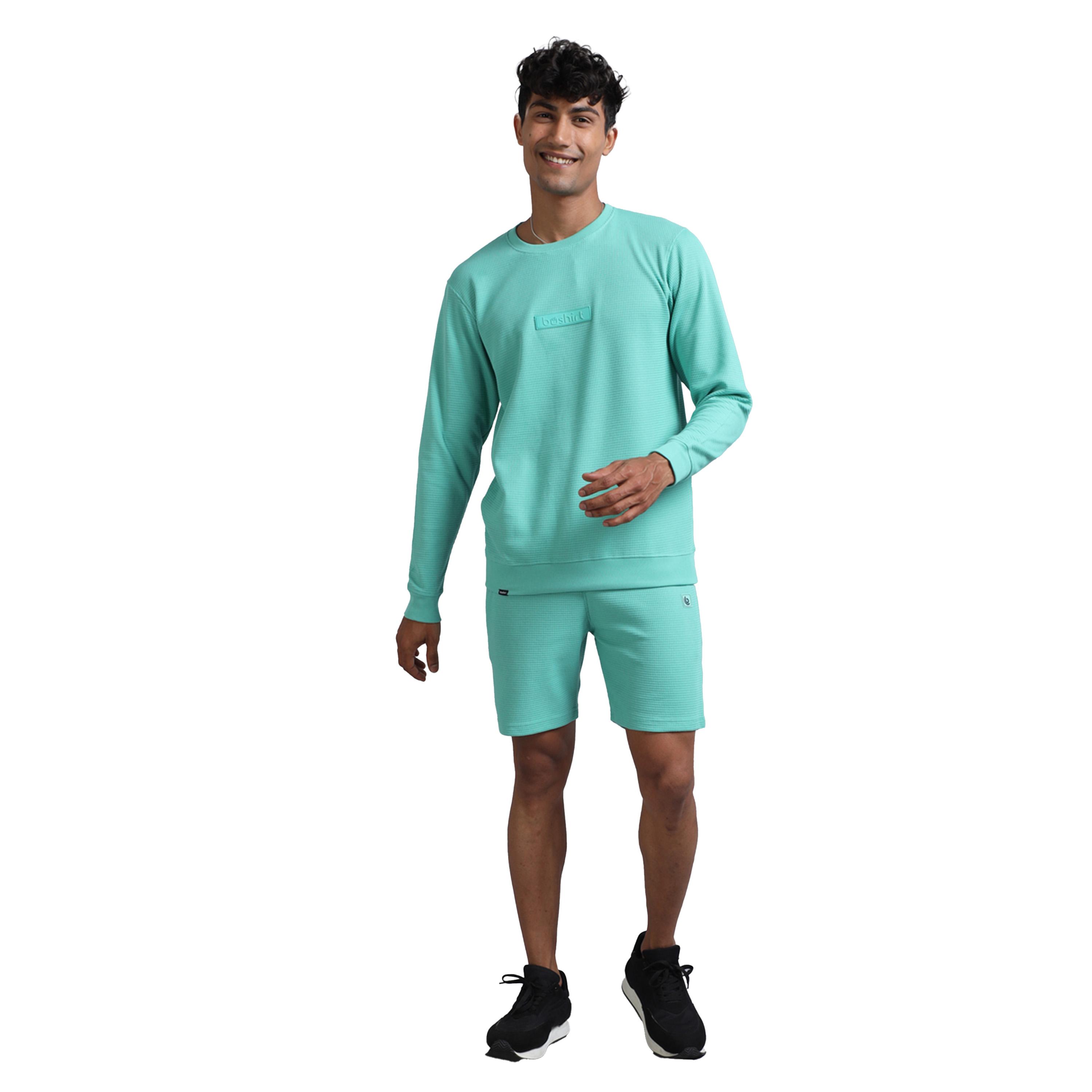 بوشيرت × ستايلي-  تي شيرت ذو رقبة دائرية وشورت منسق-men-clothing-coordsets-image-3