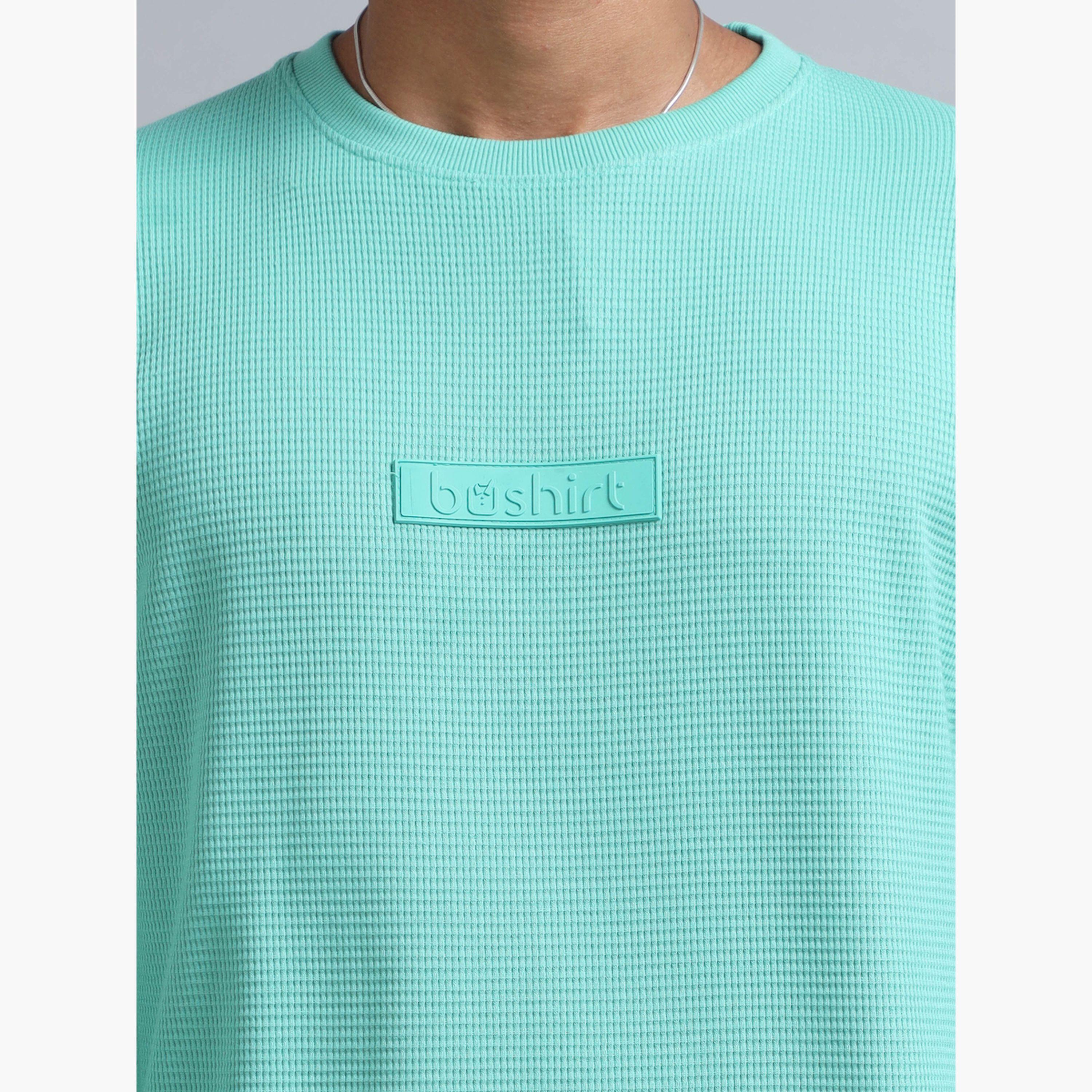 بوشيرت × ستايلي-  تي شيرت ذو رقبة دائرية وشورت منسق-men-clothing-coordsets-image-4