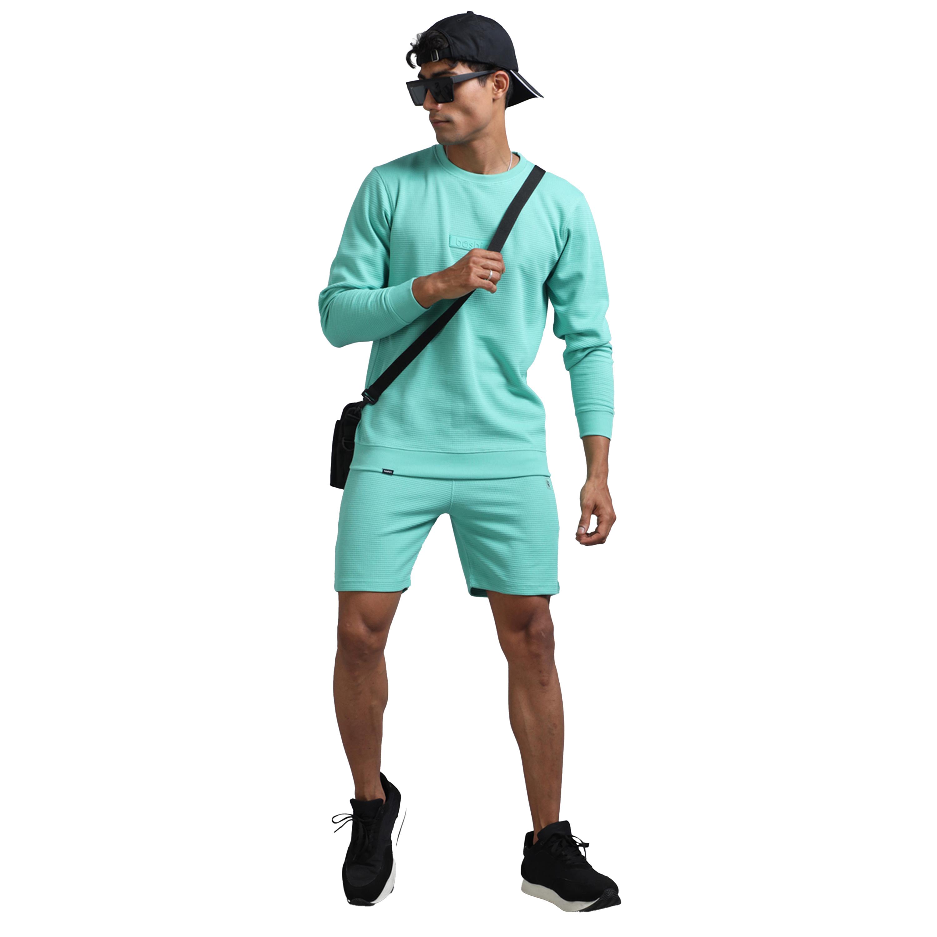 بوشيرت × ستايلي-  تي شيرت ذو رقبة دائرية وشورت منسق-men-clothing-coordsets-image-6