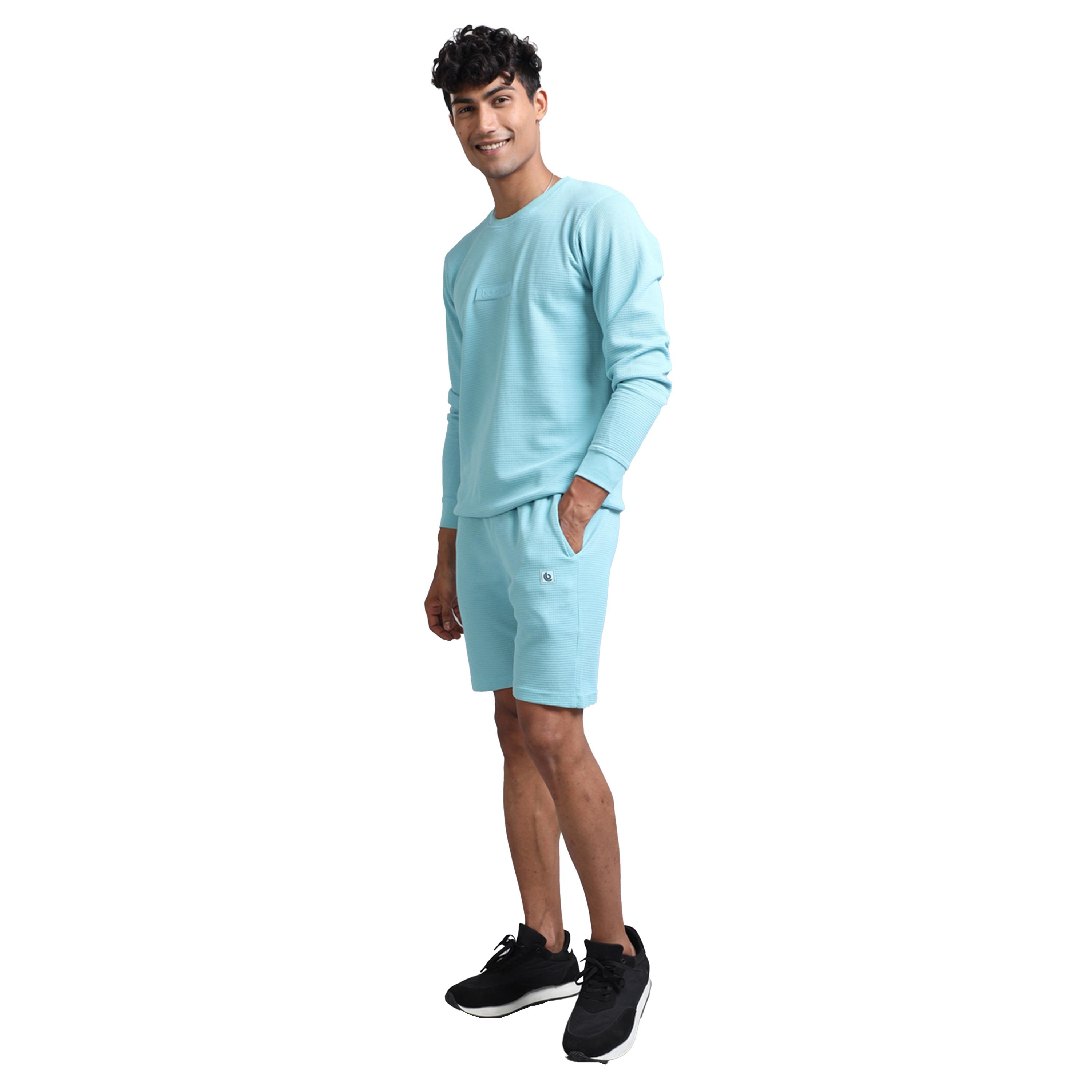 بوشيرت × ستايلي-  تي شيرت ذو رقبة دائرية وشورت منسق-men-clothing-coordsets-image-2