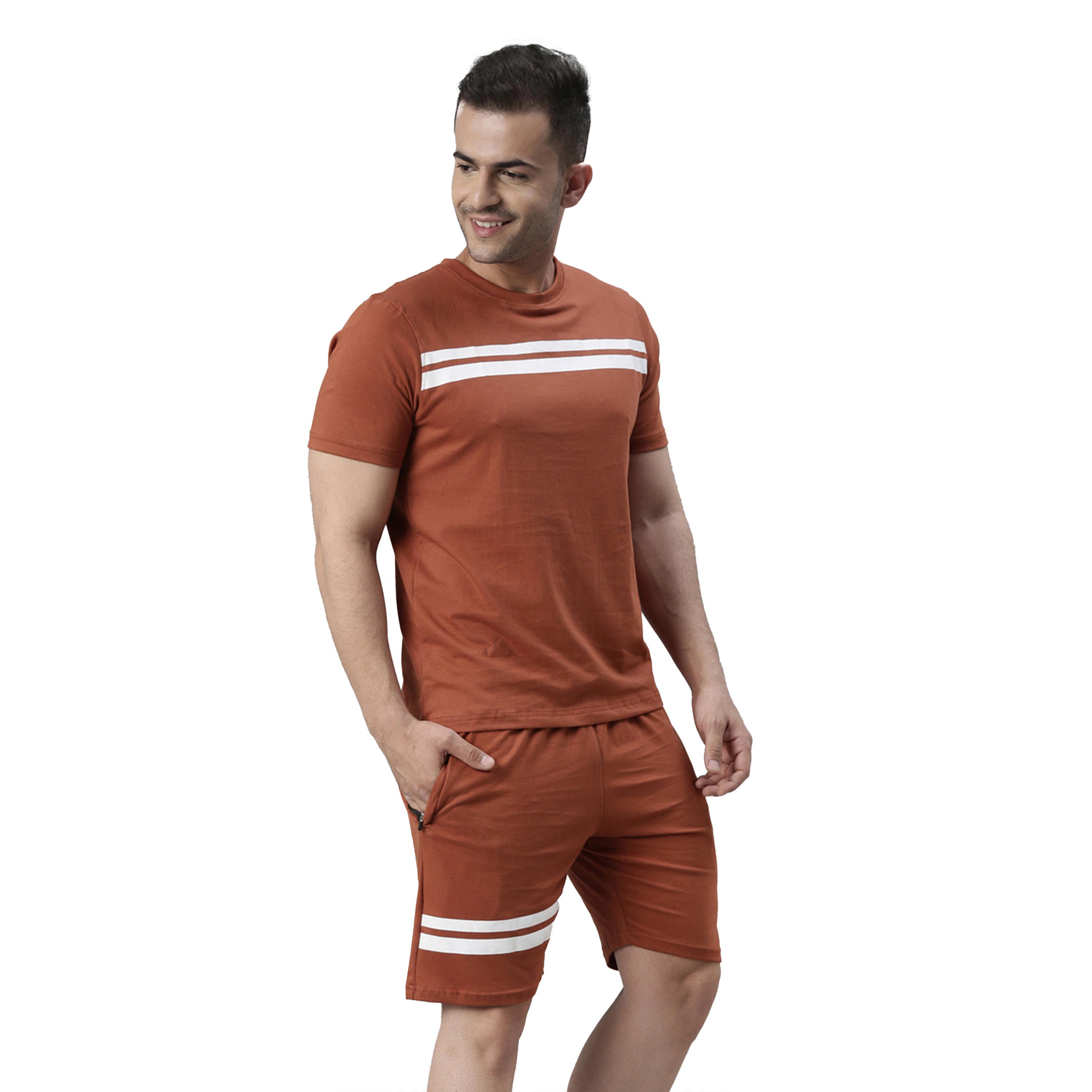 بوشيرت × ستايلي-  تي شيرت مخطط ياقة مستديرة وشورت منسق-men-clothing-coordsets-image-6