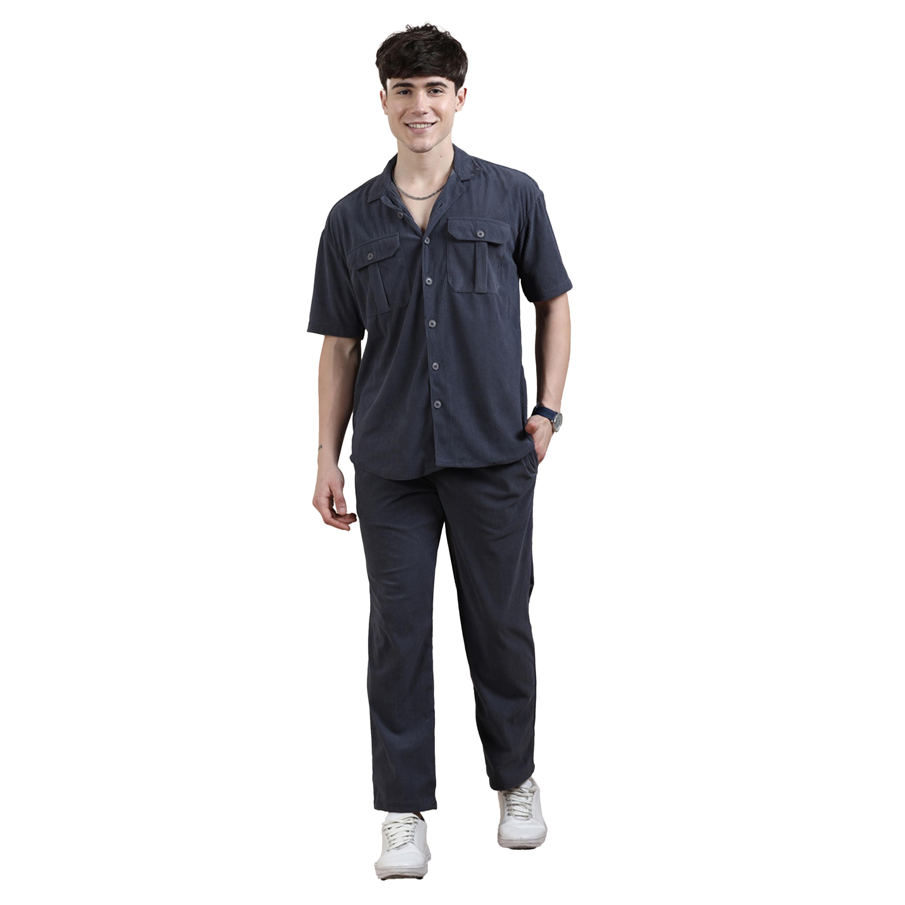 بوشيرت × ستايلي-  قميص بقصّة عادية مع بنطال منسّق-men-clothing-coordsets-image-2