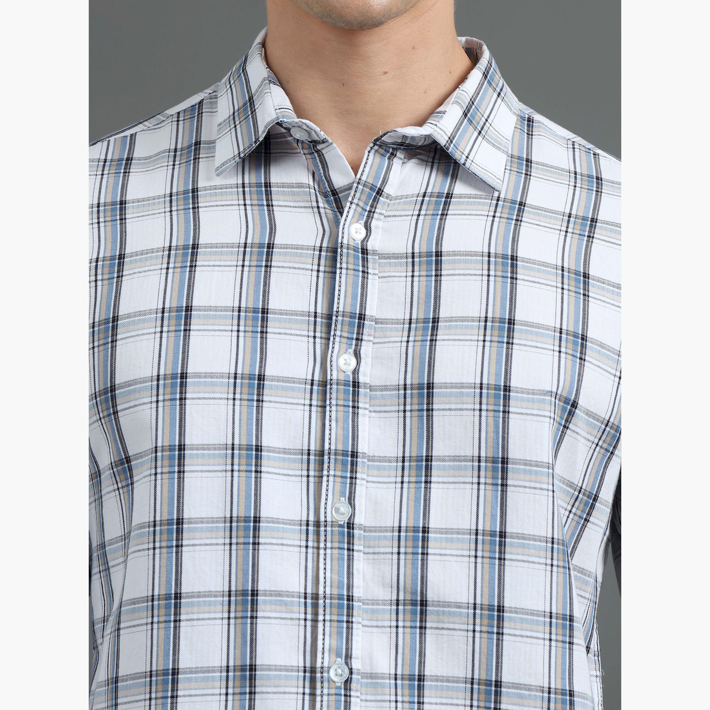 بوشيرت × ستايلي-  قميص ياقة منتشرة ومربعات قصّة عادية-men-clothing-shirts-image-5