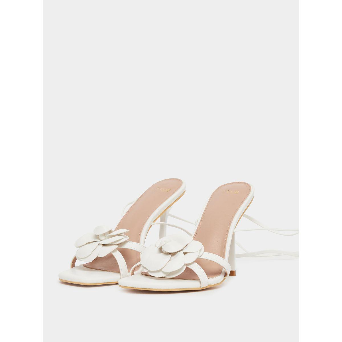 صندل بكعب ستيليتو وسير خلفي مع ربطة فيونكة-women-shoes-sandals-heeled-image-4