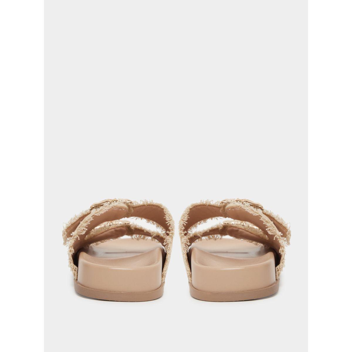 صندل مريح بحواف خام وإبزيم-women-shoes-sandals-flats-image-4