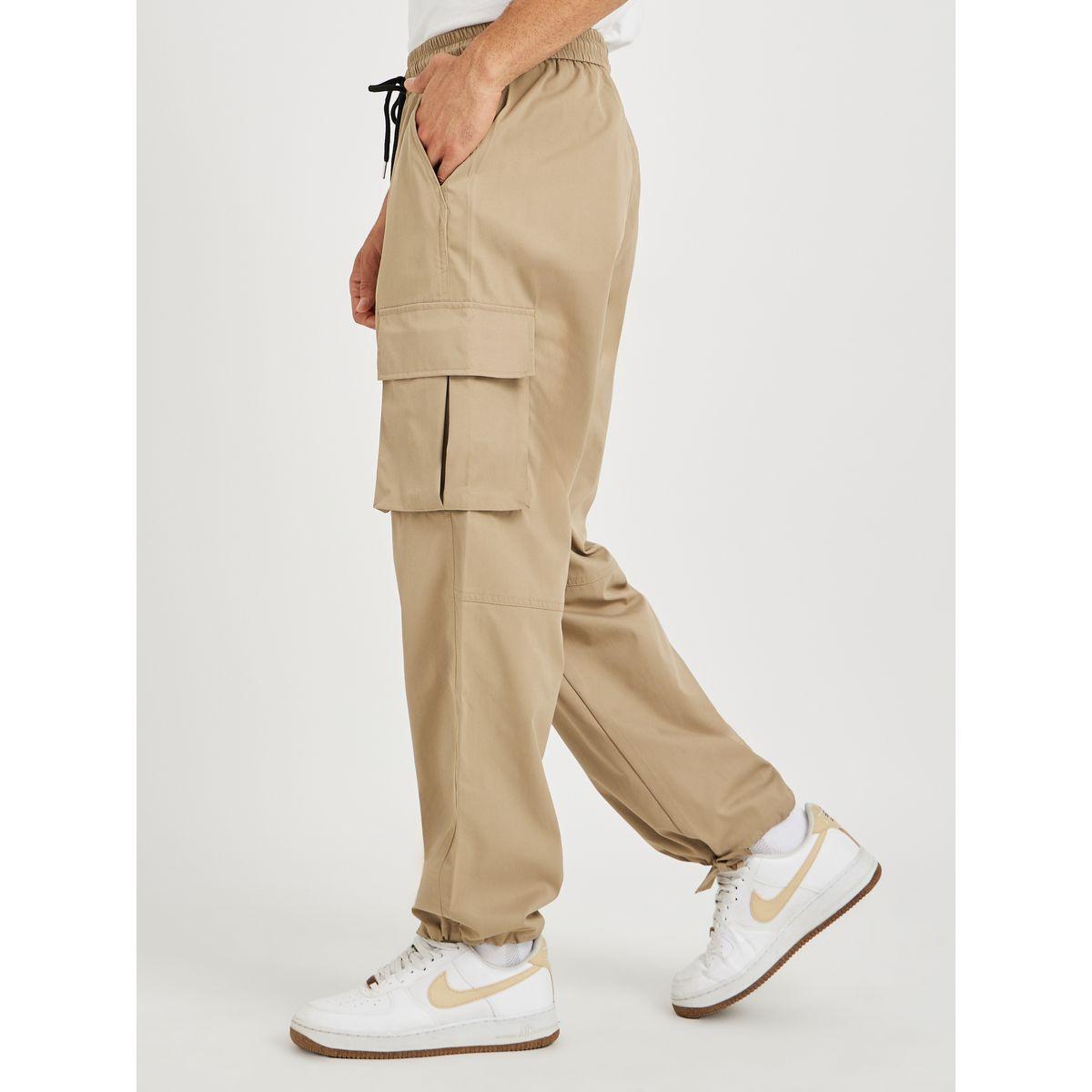 بنطال جوغر فضفاض بجيوب كارجو-men-clothing-bottoms-joggers-image-1