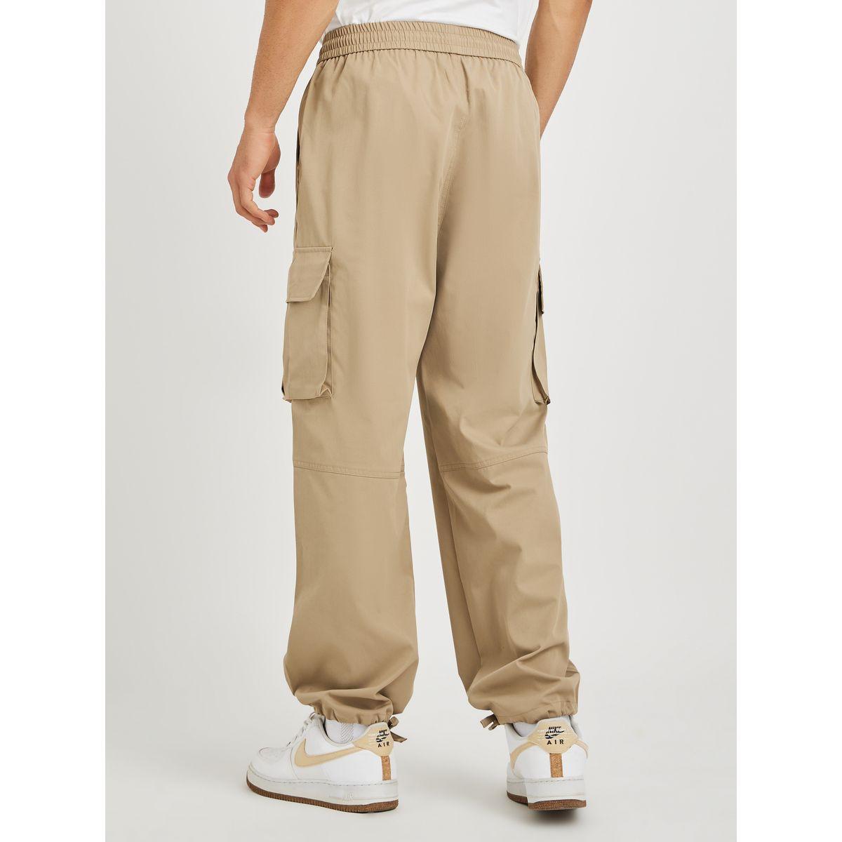 بنطال جوغر فضفاض بجيوب كارجو-men-clothing-bottoms-joggers-image-5