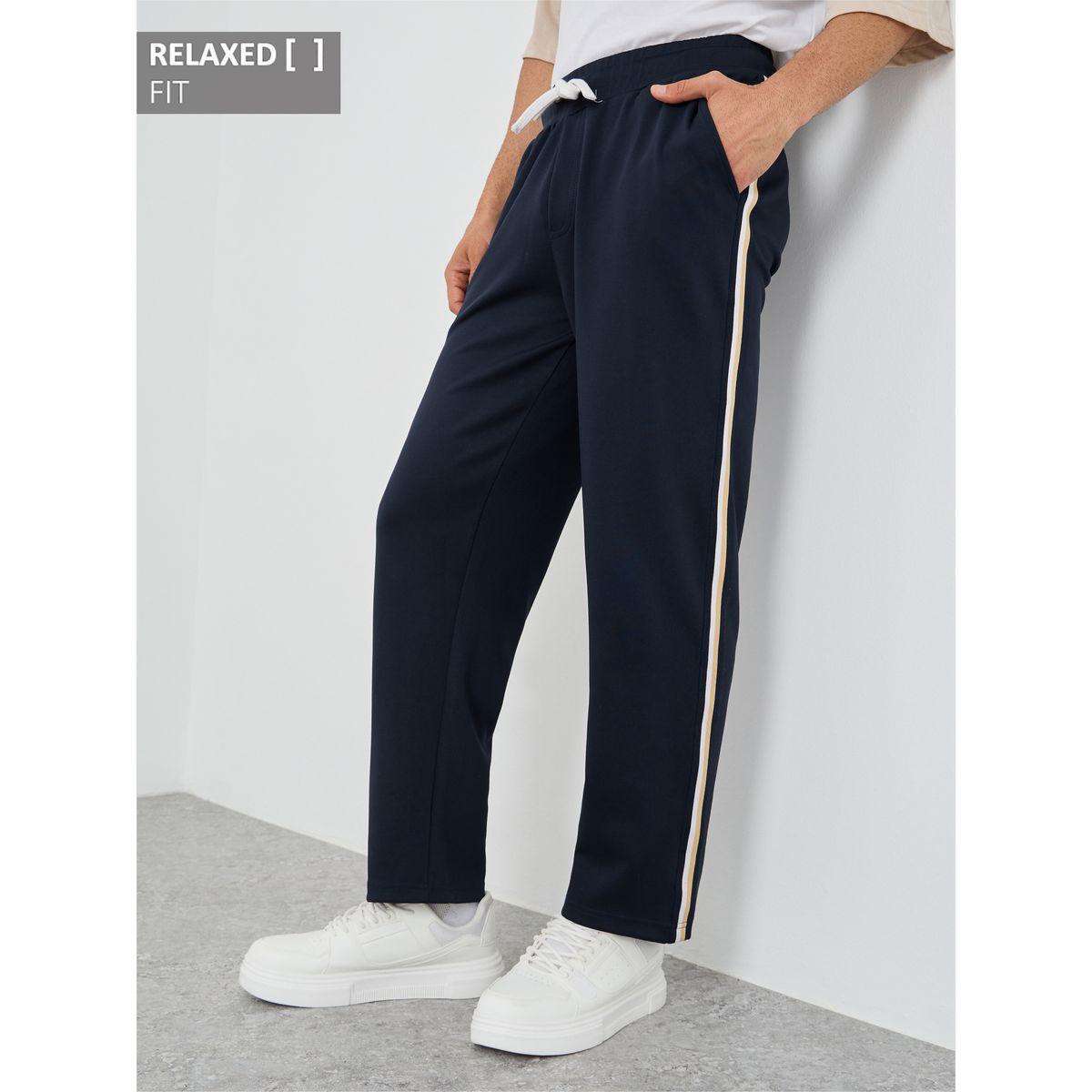 جوغر بقصة مريحة وخصر متوسط مع شريط-men-clothing-bottoms-joggers-image-1