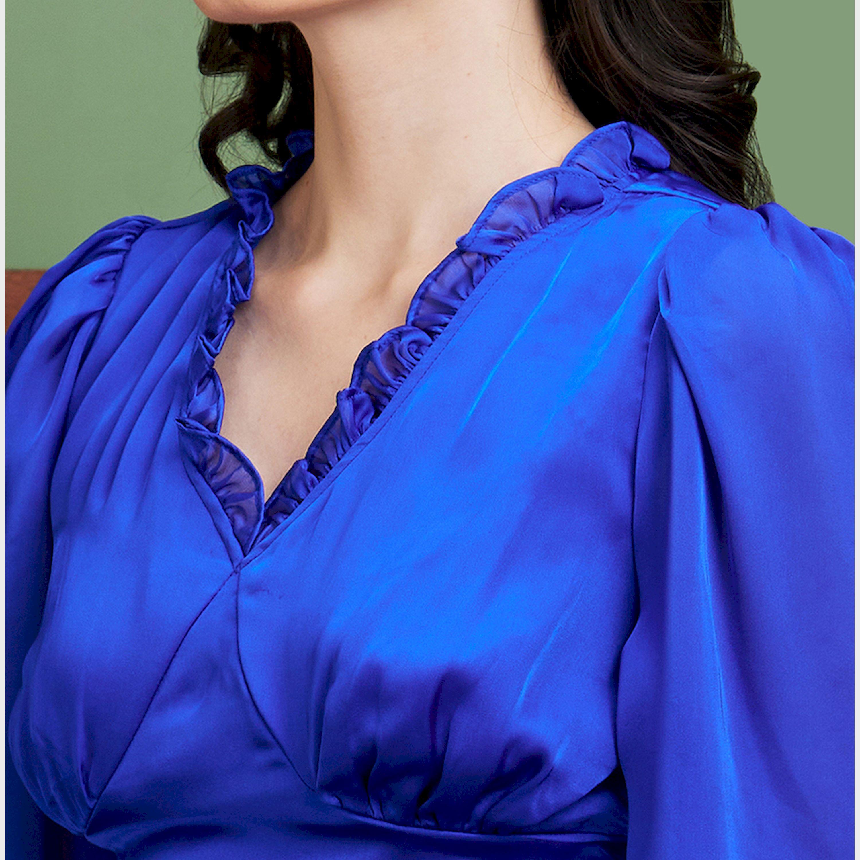 Globus X Styli Solid V-Neck Balloon Sleeve Top With Ruffled Detail-women-clothing-shirtsandblouses-blouses-image-4