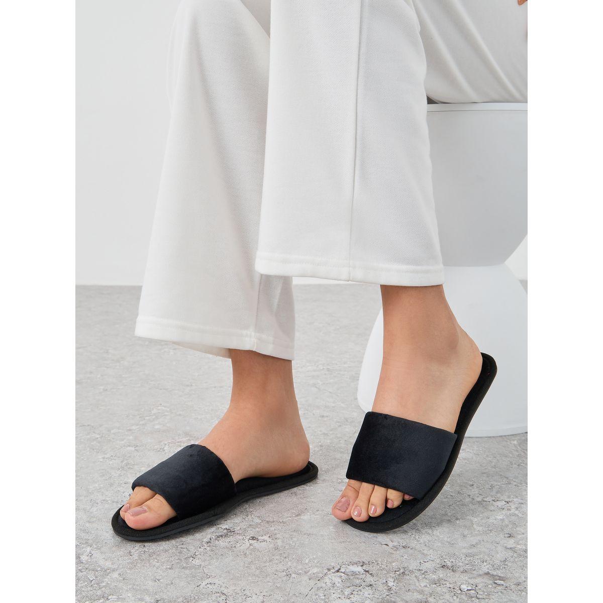 Styli Textured Slip-On Slippers-women-shoes-bedroomslippers-image-7