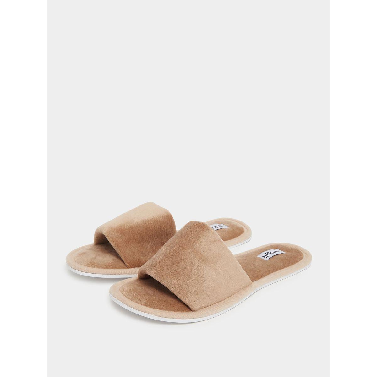 شبشب سهل الارتداء بتفاصيل بارزة الملمس-women-shoes-bedroomslippers-image-8