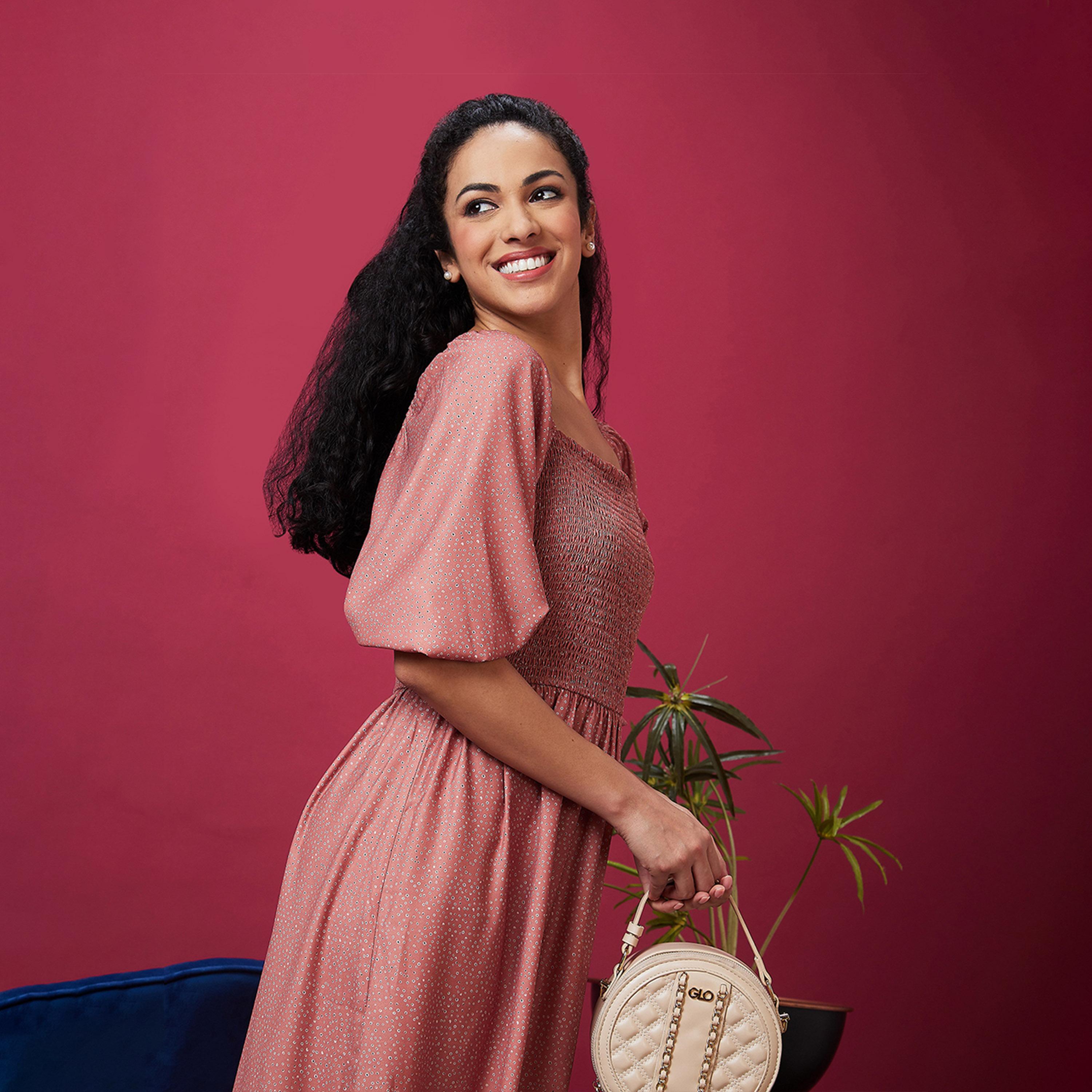 غلوبوس × ستايلي - فستان ميدي بقصة حرف A بطبعة منقّطة-women-clothing-dresses-image-1