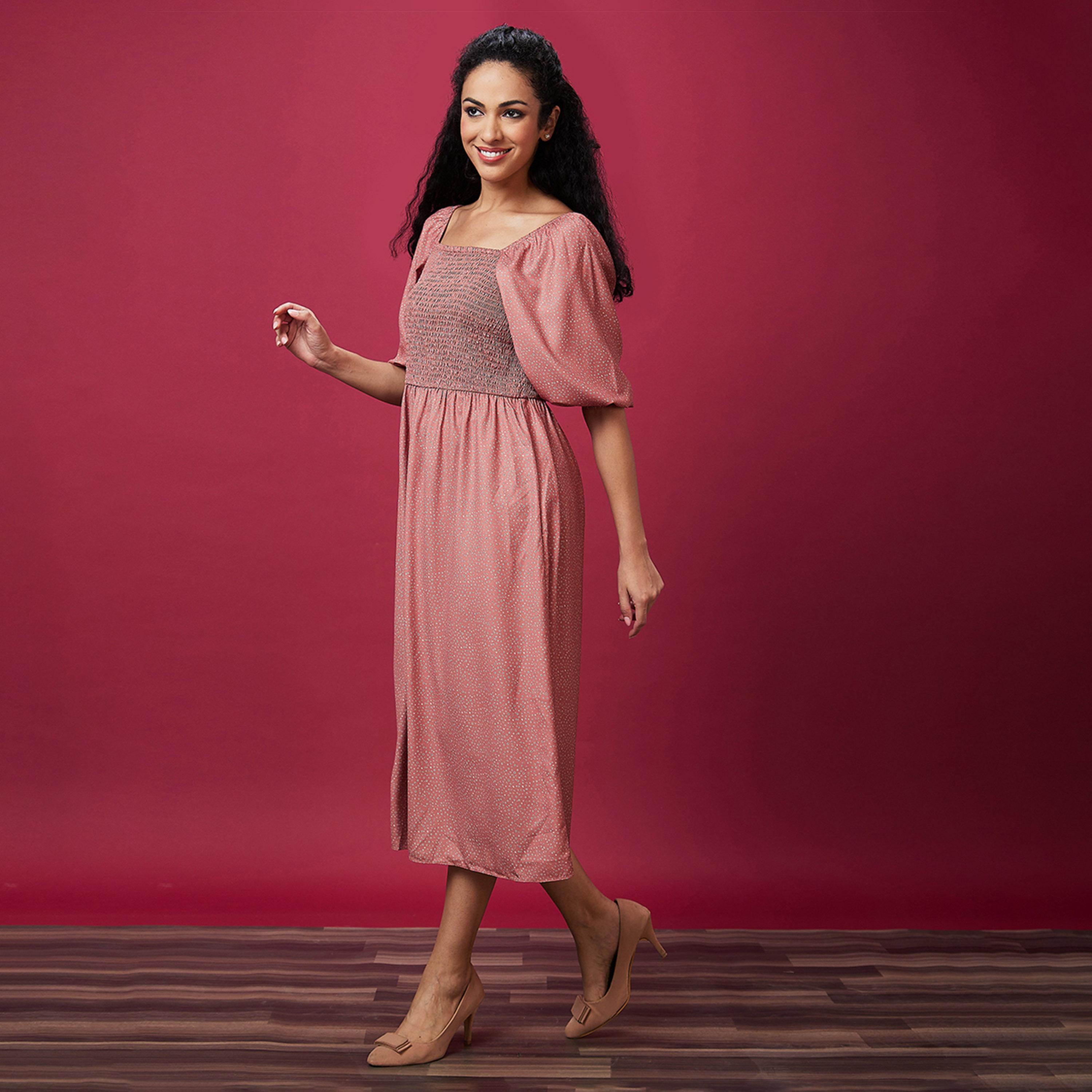 غلوبوس × ستايلي - فستان ميدي بقصة حرف A بطبعة منقّطة-women-clothing-dresses-image-3