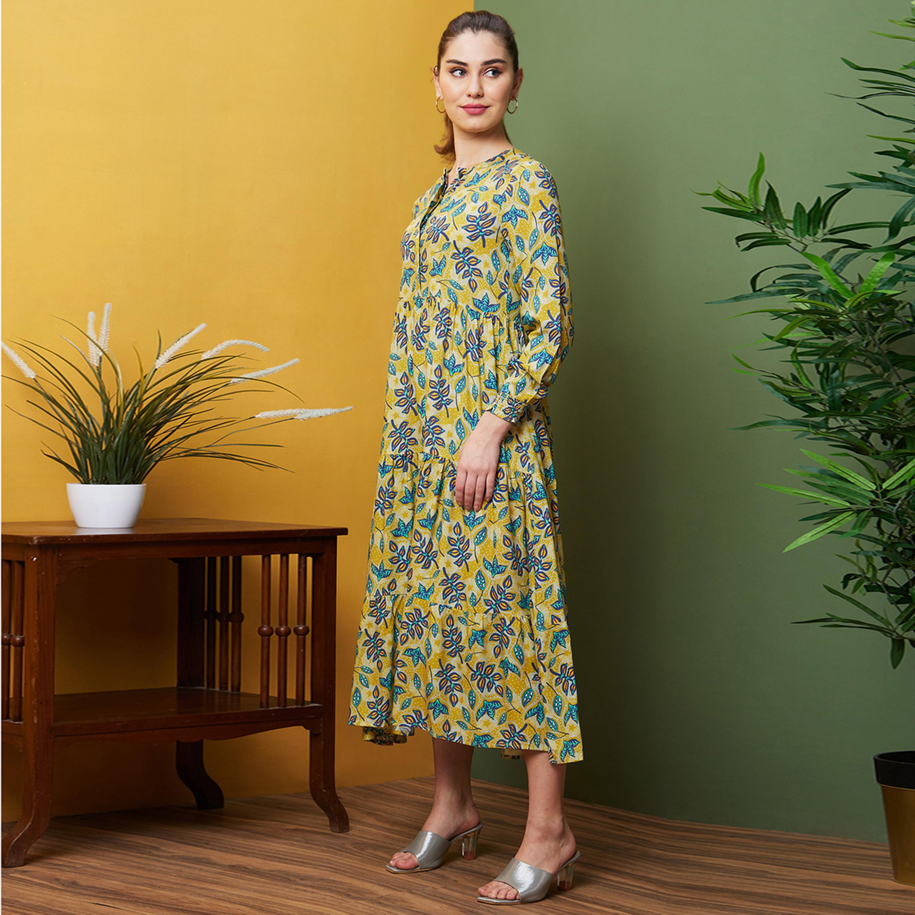 غلوبوس × ستايلي - فستان نسائي غلوبوس ميدي أصفر بقصّة واسعة وطبعات استوائية-women-clothing-dresses-image-2