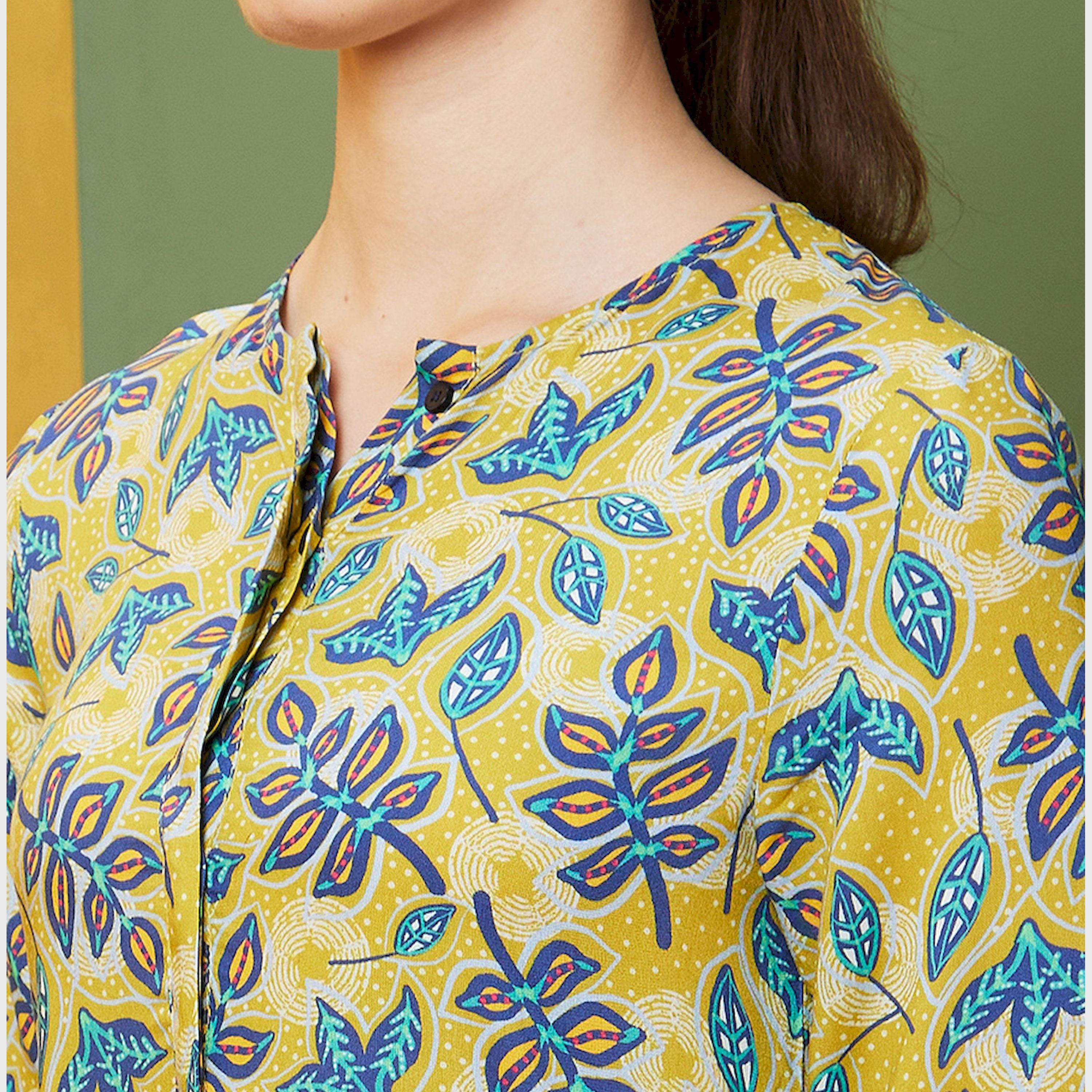 غلوبوس × ستايلي - فستان نسائي غلوبوس ميدي أصفر بقصّة واسعة وطبعات استوائية-women-clothing-dresses-image-4
