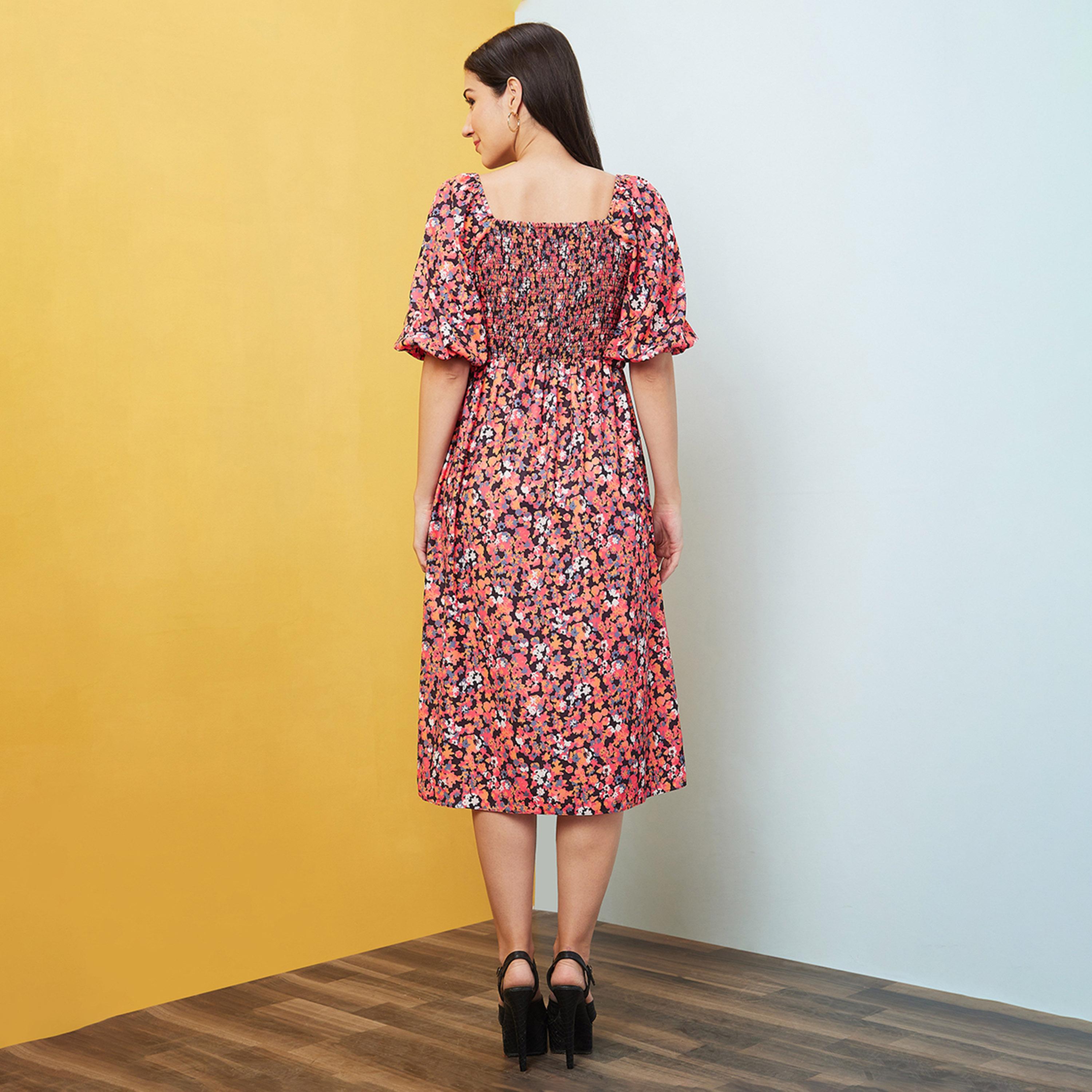 Globus X Styli All-Over Floral Print Puff Sleeves Square Neck A-Line Midi Dress-women-clothing-dresses-image-3
