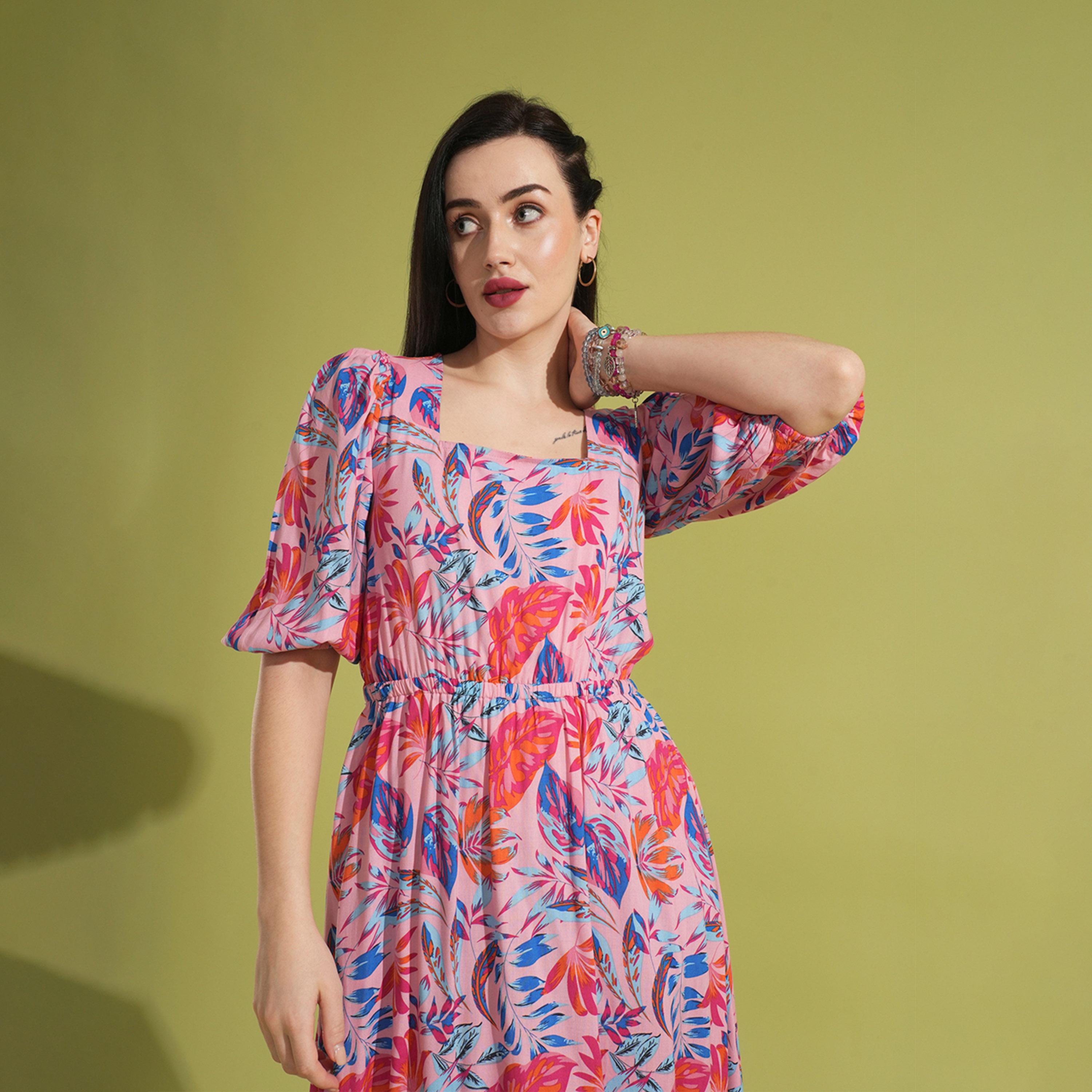 Globus X Styli All-Over Print Square Neck Puff Sleeves A-Line Maxi Dress-women-clothing-dresses-image-5