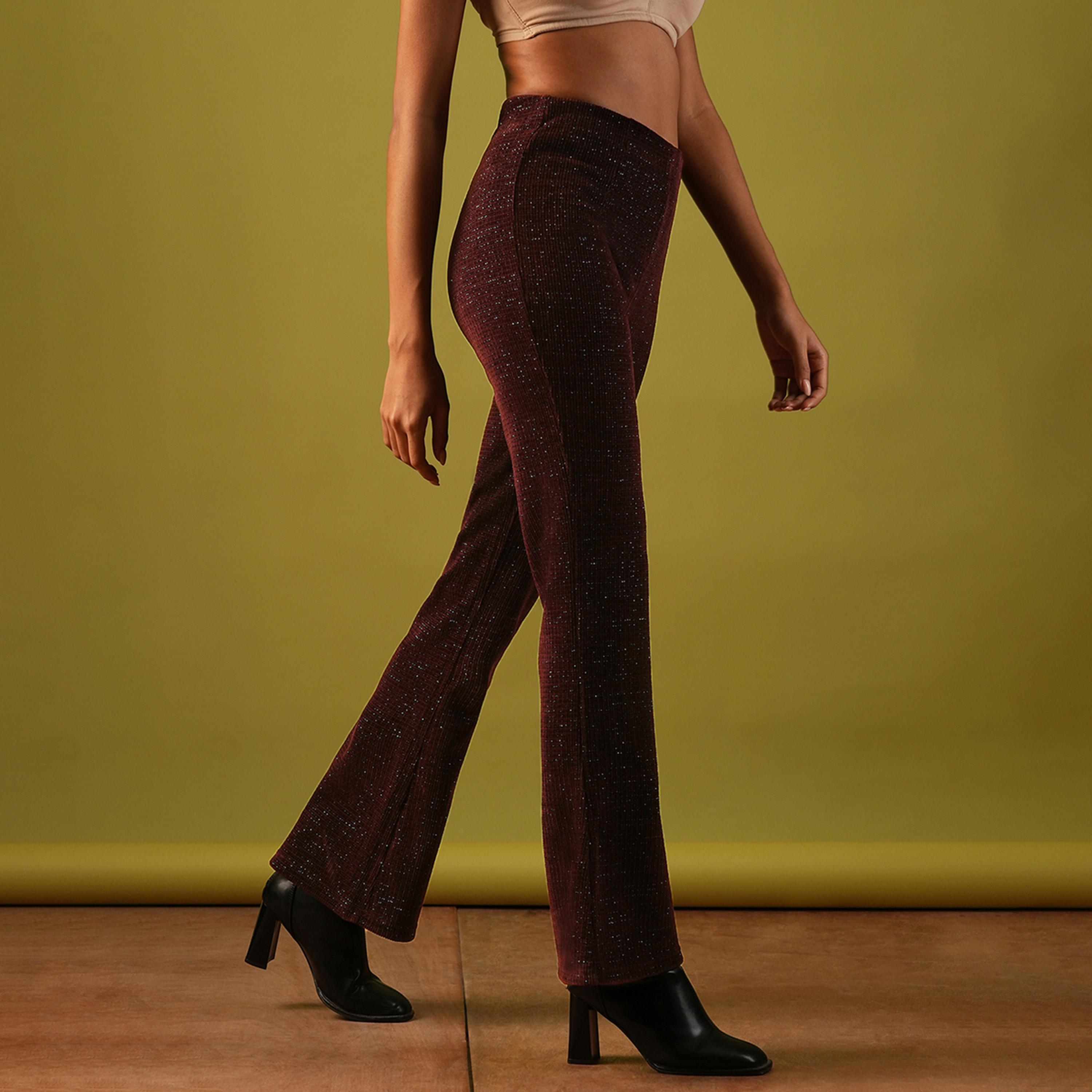 غلوبوس × ستايلي - بنطال رياضي واسع بلمعة معدنية-women-clothing-sportswearandactivewear-bottoms-image-2