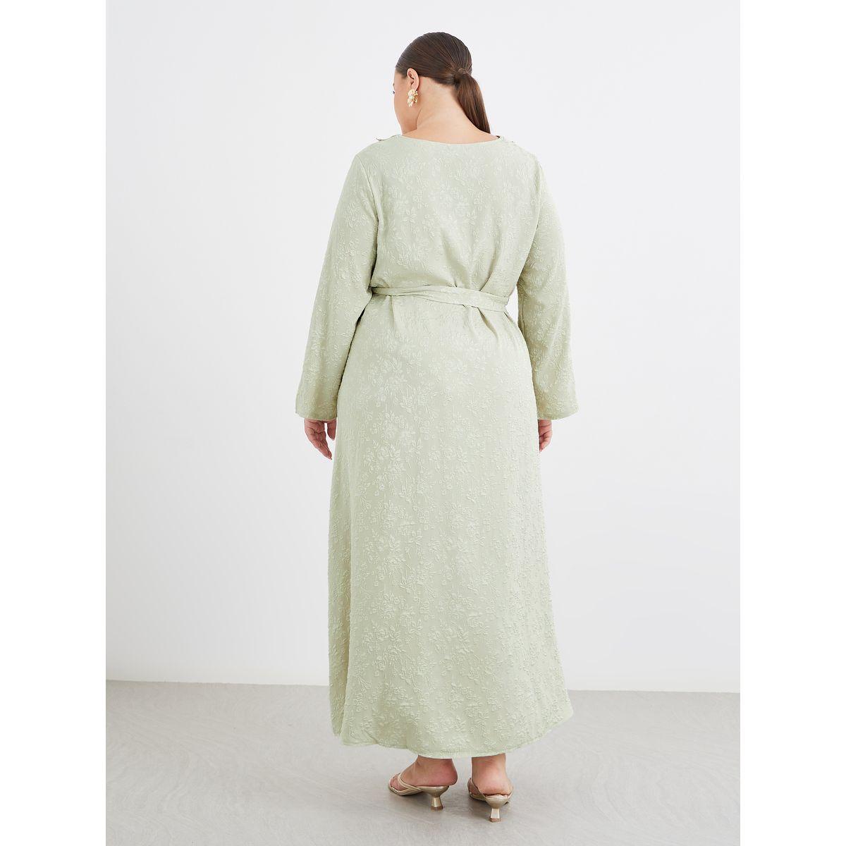 Styli Plus Green Jacquard Kaftan with Lace Trim-women-arabicclothing-kaftan-image-4