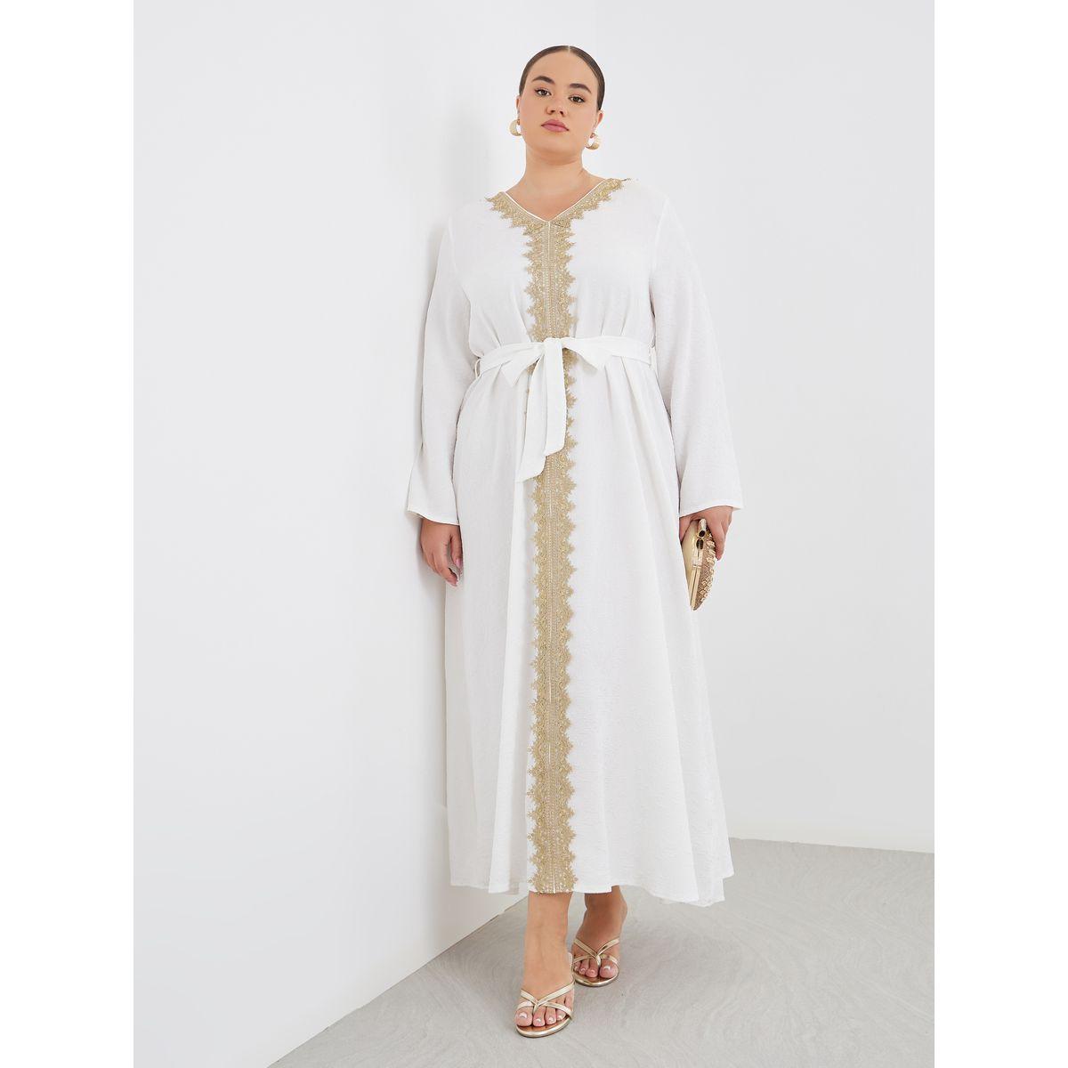 Styli Plus White Jacquard Kaftan with Lace Trim-women-arabicclothing-kaftan-image-1