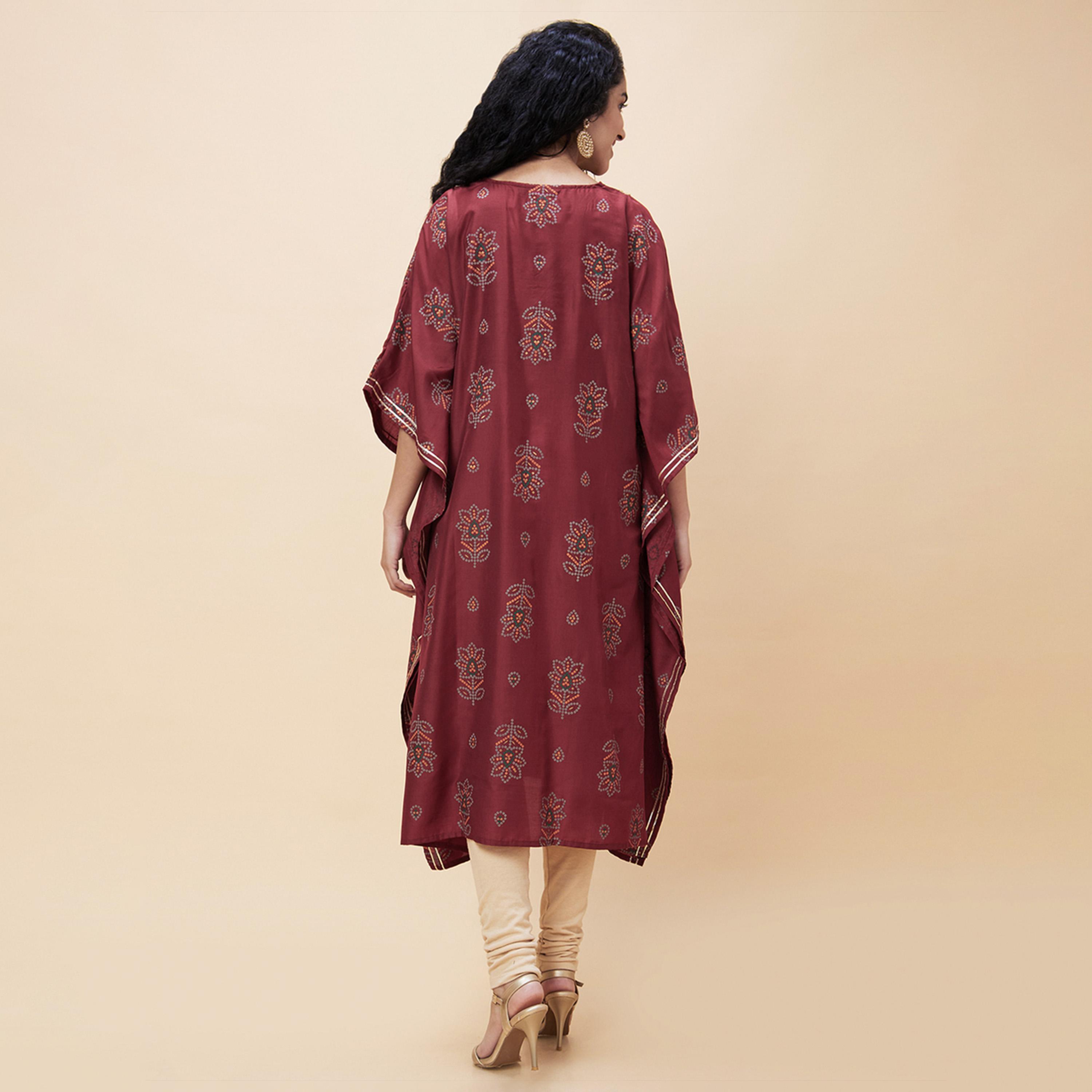 Globus X Styli All-Over Print Embroidered V Neck Kaftan Kurta-women-clothing-ethnicwear-kurtas-image-3