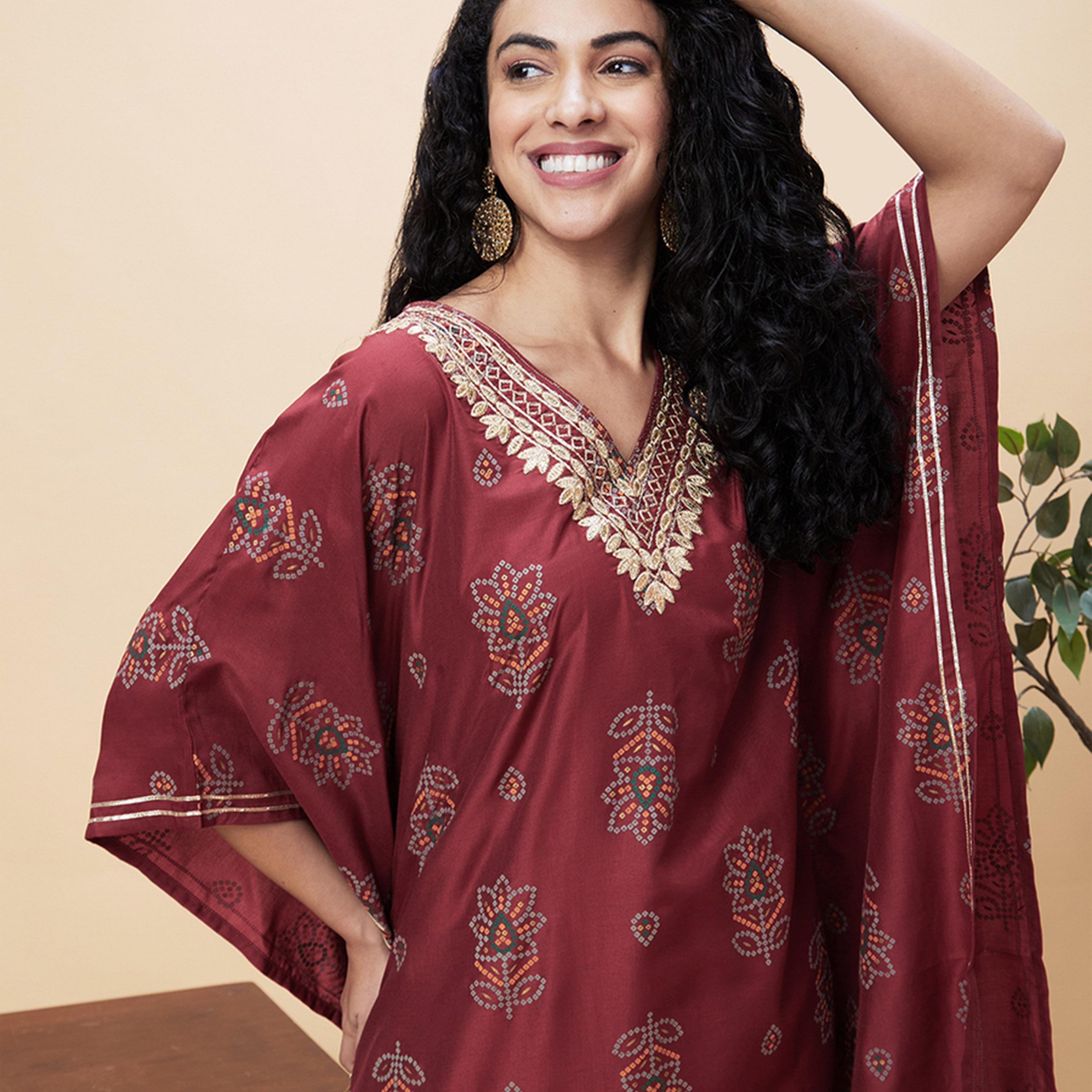 Globus X Styli All-Over Print Embroidered V Neck Kaftan Kurta-women-clothing-ethnicwear-kurtas-image-5