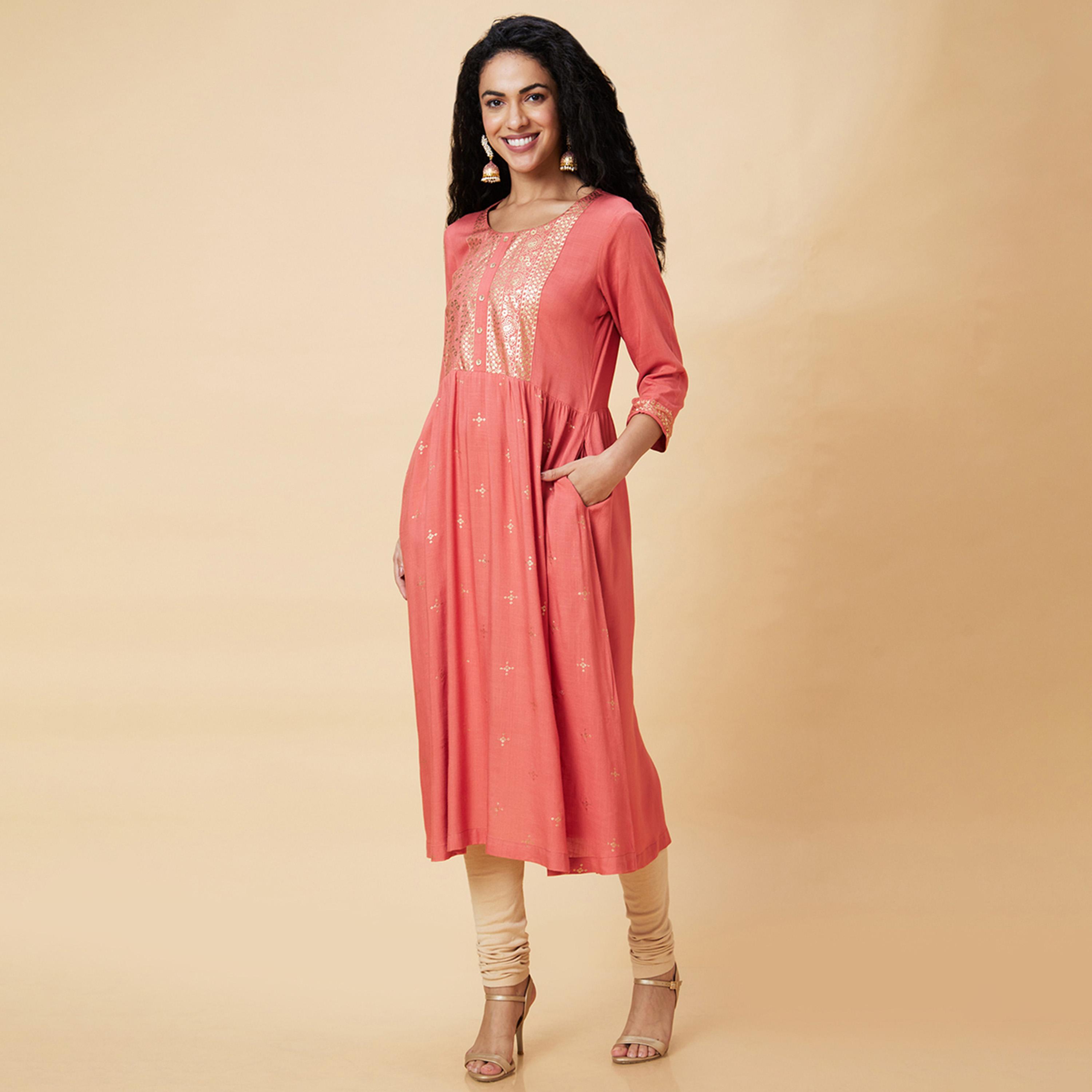Globus X Styli Foil Print Round Neck A-Line Kurta-women-clothing-ethnicwear-kurtas-image-3