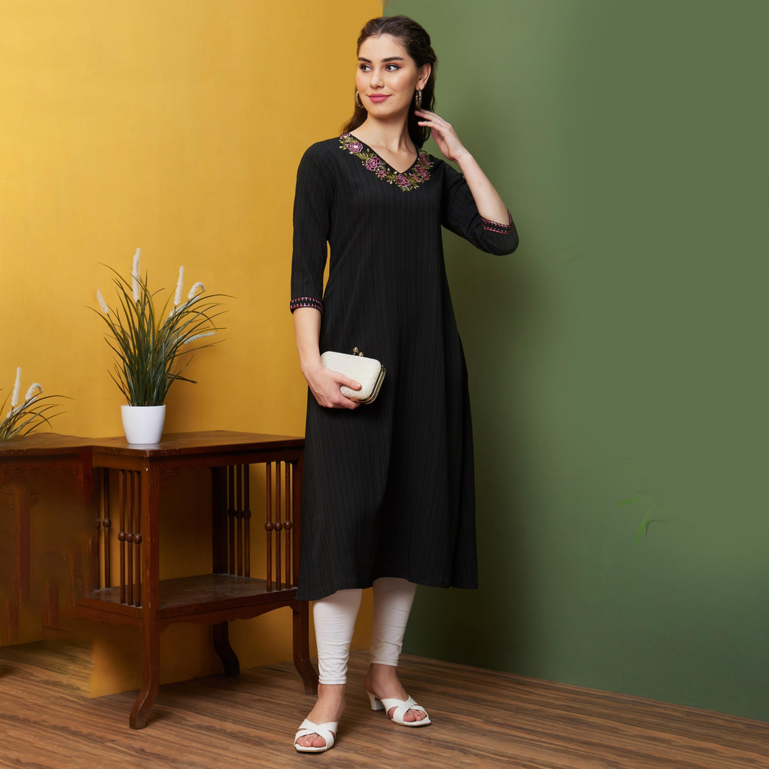 Globus X Styli Embroidered V-Neck A-Line Kurta-women-clothing-ethnicwear-kurtas-image-1