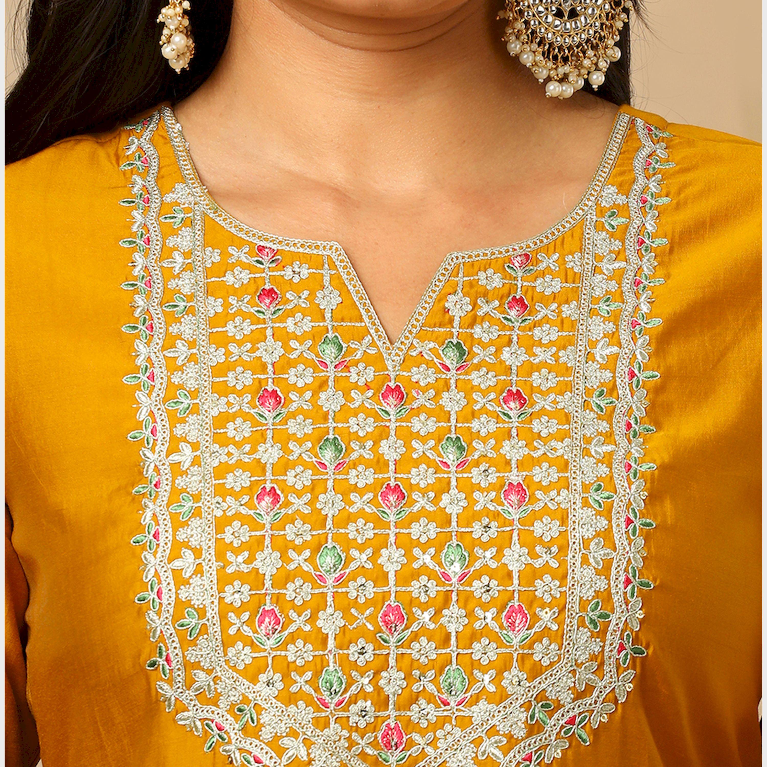 غلوبوس × ستايلي - كورتا عرقية نسائية غلوبوس مستقيمة برقبة مستديرة وطول الساق - أصفر-women-clothing-ethnicwear-kurtas-image-4