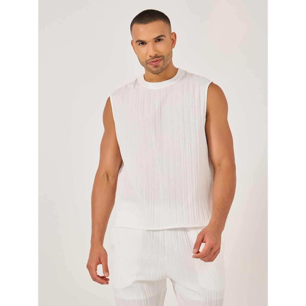 Styli Solid Sleeveless Tank T-Shirt and Pants Co-Ords-men-clothing-coordsets-image-2