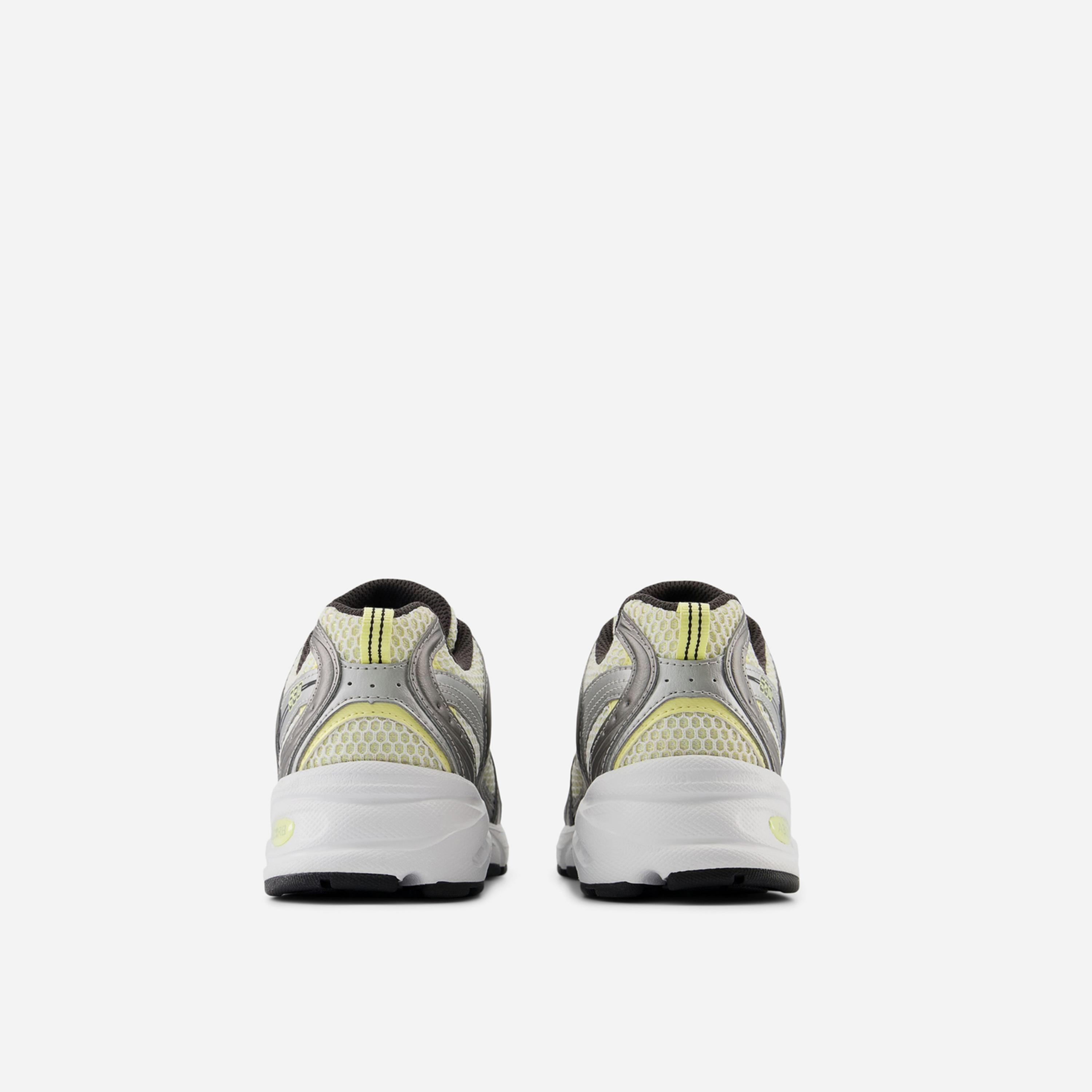 New Balance 530 Sneakers-women-shoes-sneakers-image-8