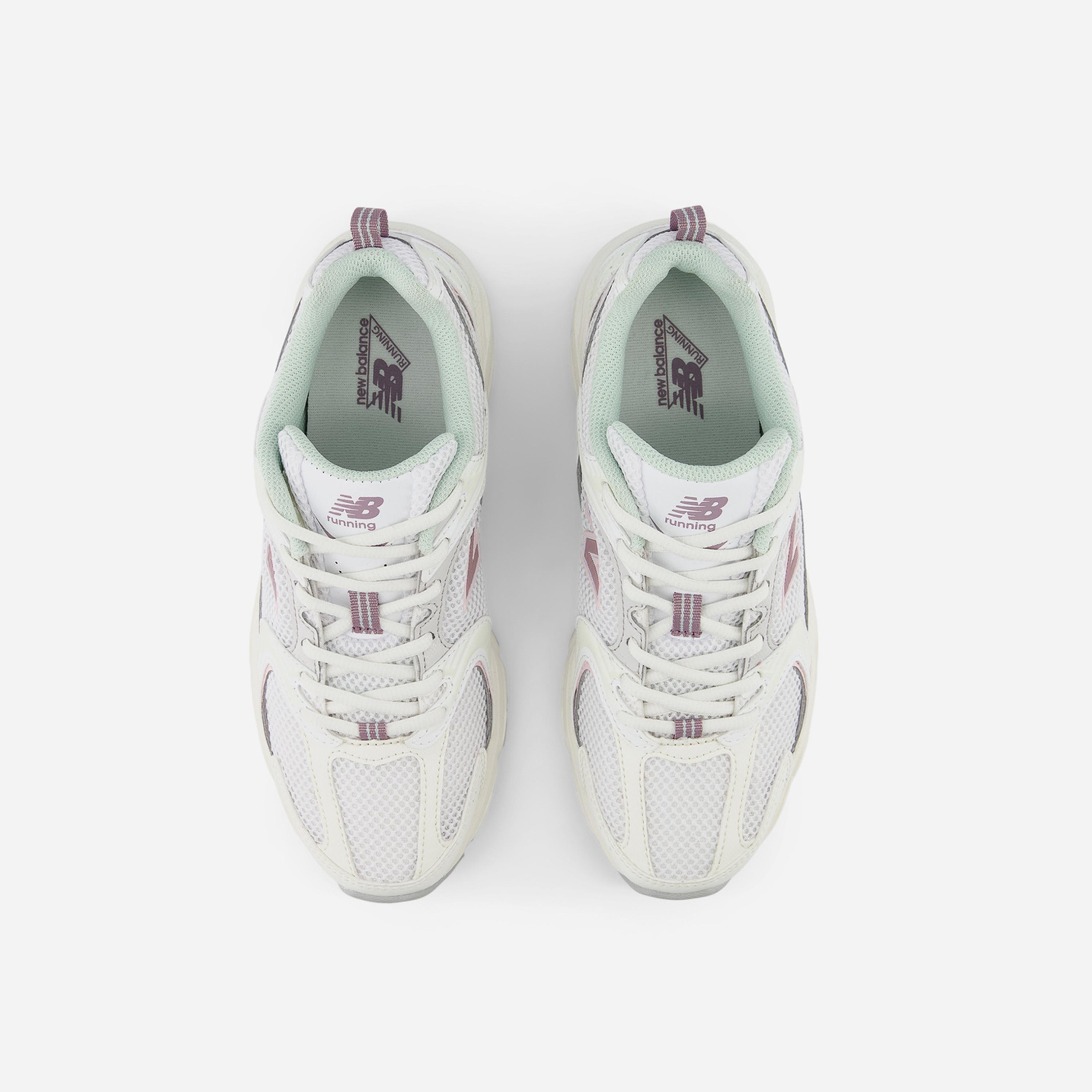 New Balance 530 Sneakers-women-shoes-sneakers-image-3