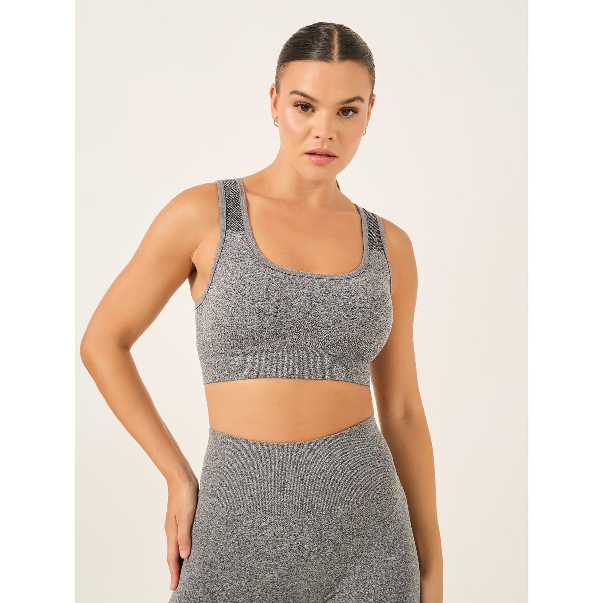 Styli Seamless Back Teardrop Cut Out Sports Bra and Jacquard Leggings Set-women-clothing-sportswearandactivewear-trackpantsandtracksuits-image-3