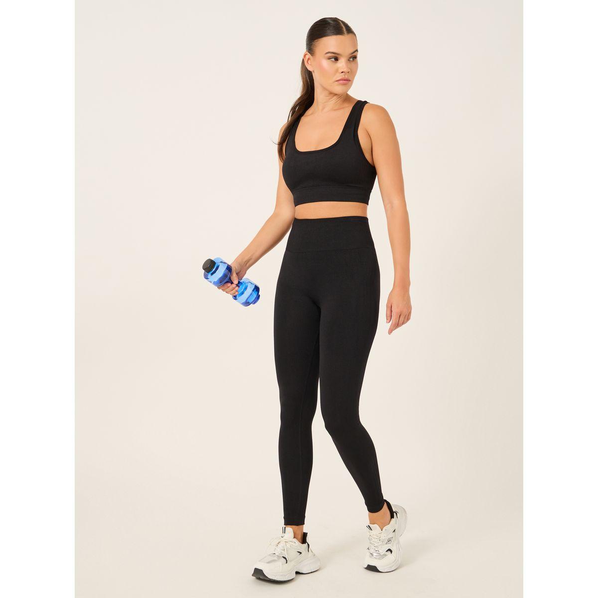 Styli Seamless Back Teardrop Cut Out Sports Bra and Jacquard Leggings Set-women-clothing-sportswearandactivewear-trackpantsandtracksuits-image-2