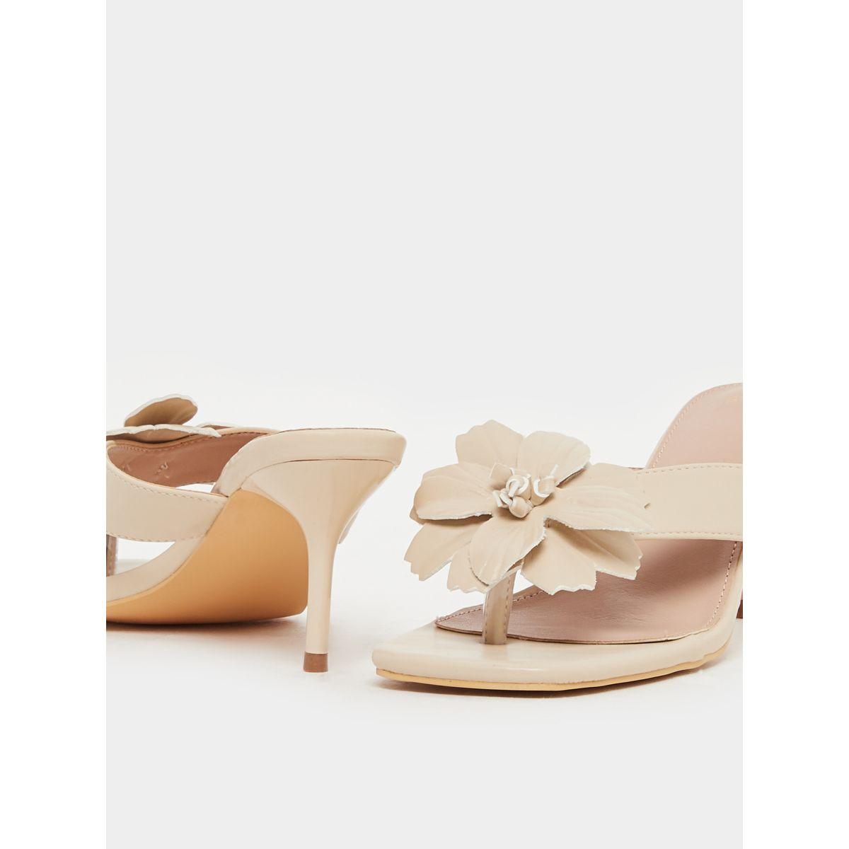 Styli Flower Corsage Slip On Sandals-women-shoes-sandals-heeled-image-4