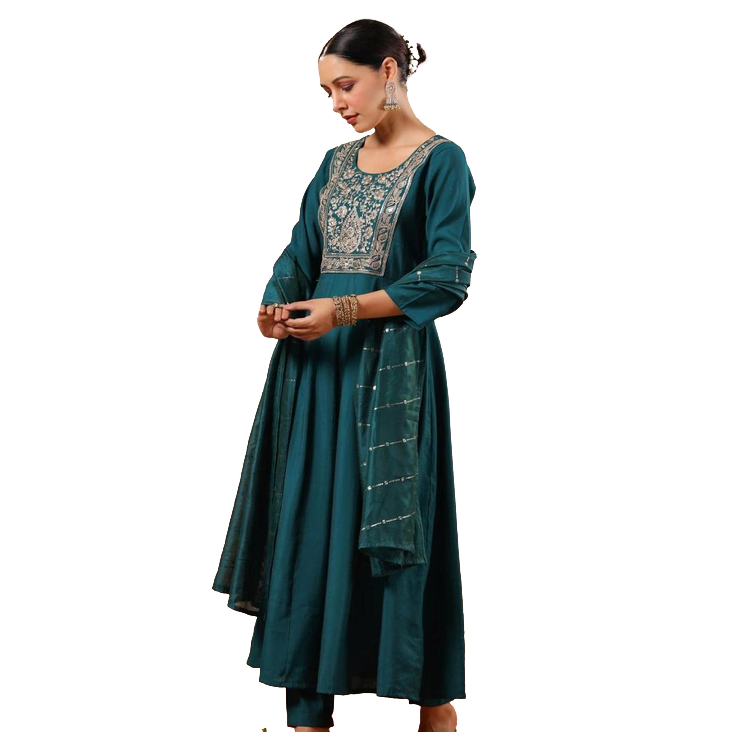 ايشن × ستايلي - طقم كورتا مطرز على شكل حرف A مع بنطال ووشاح دوباتا-women-clothing-ethnicwear-kurtasets-image-4