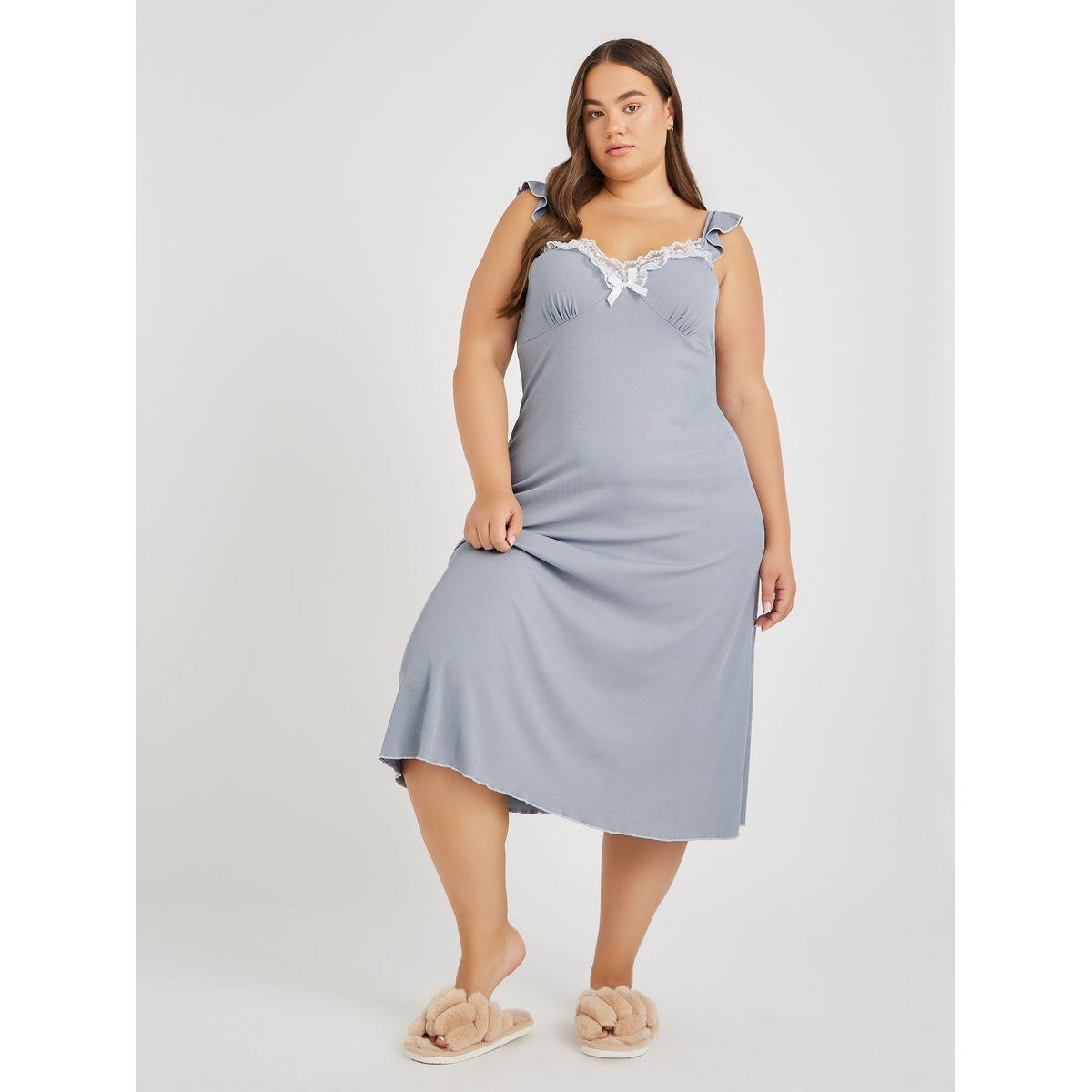 Styli Plus Size Solid Lace Trim Lettuce Edge Nightdress with Plunge Neck-women-clothing-nightwear-nighties-image-1